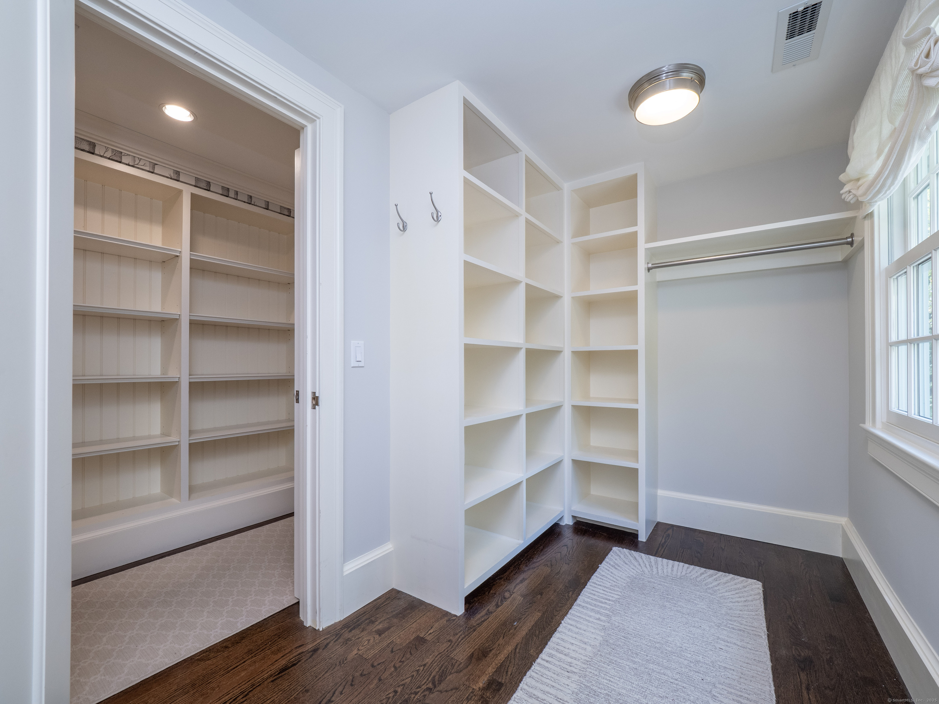 250 Old Grumman Hill Road