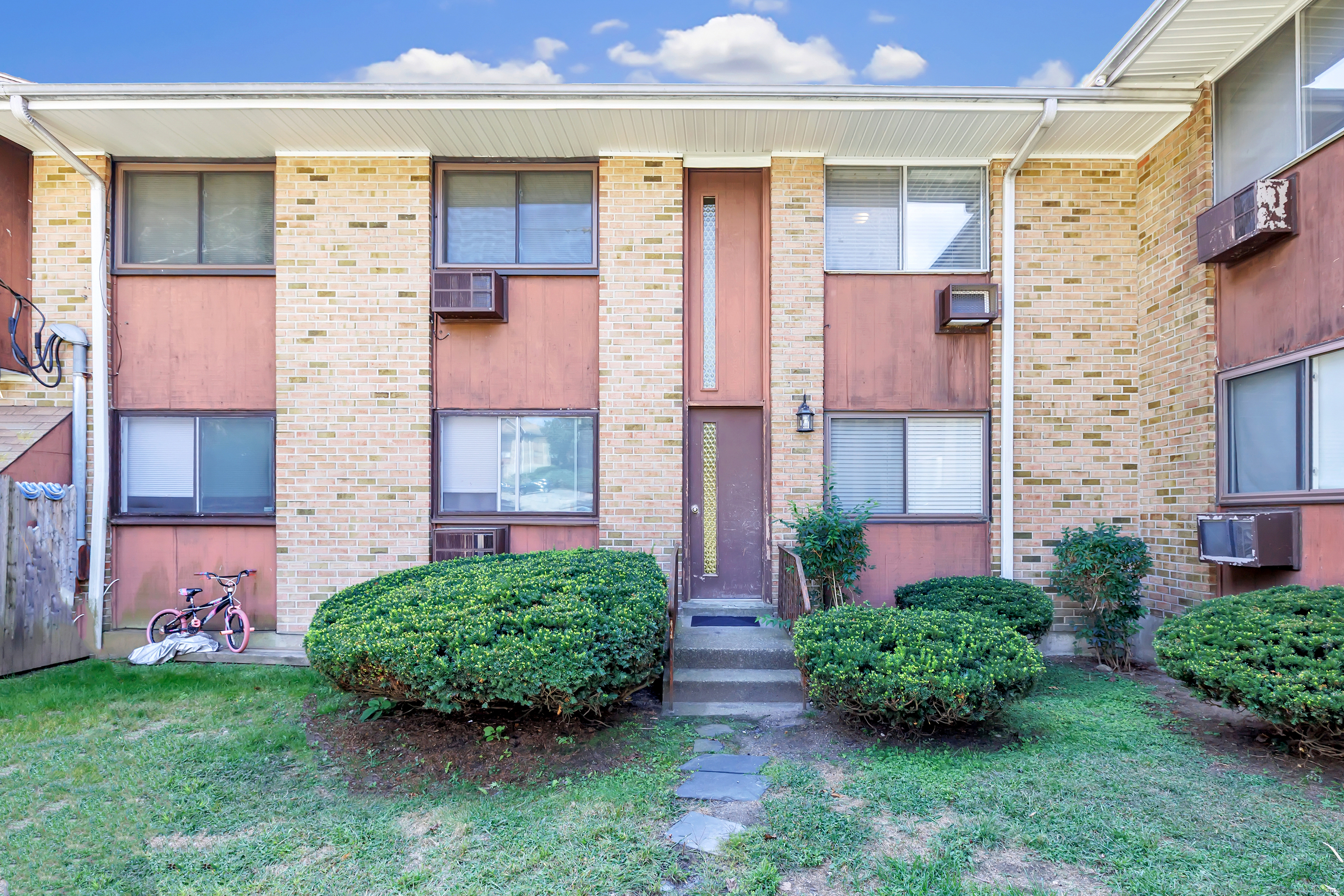 64 Kennedy Drive 64