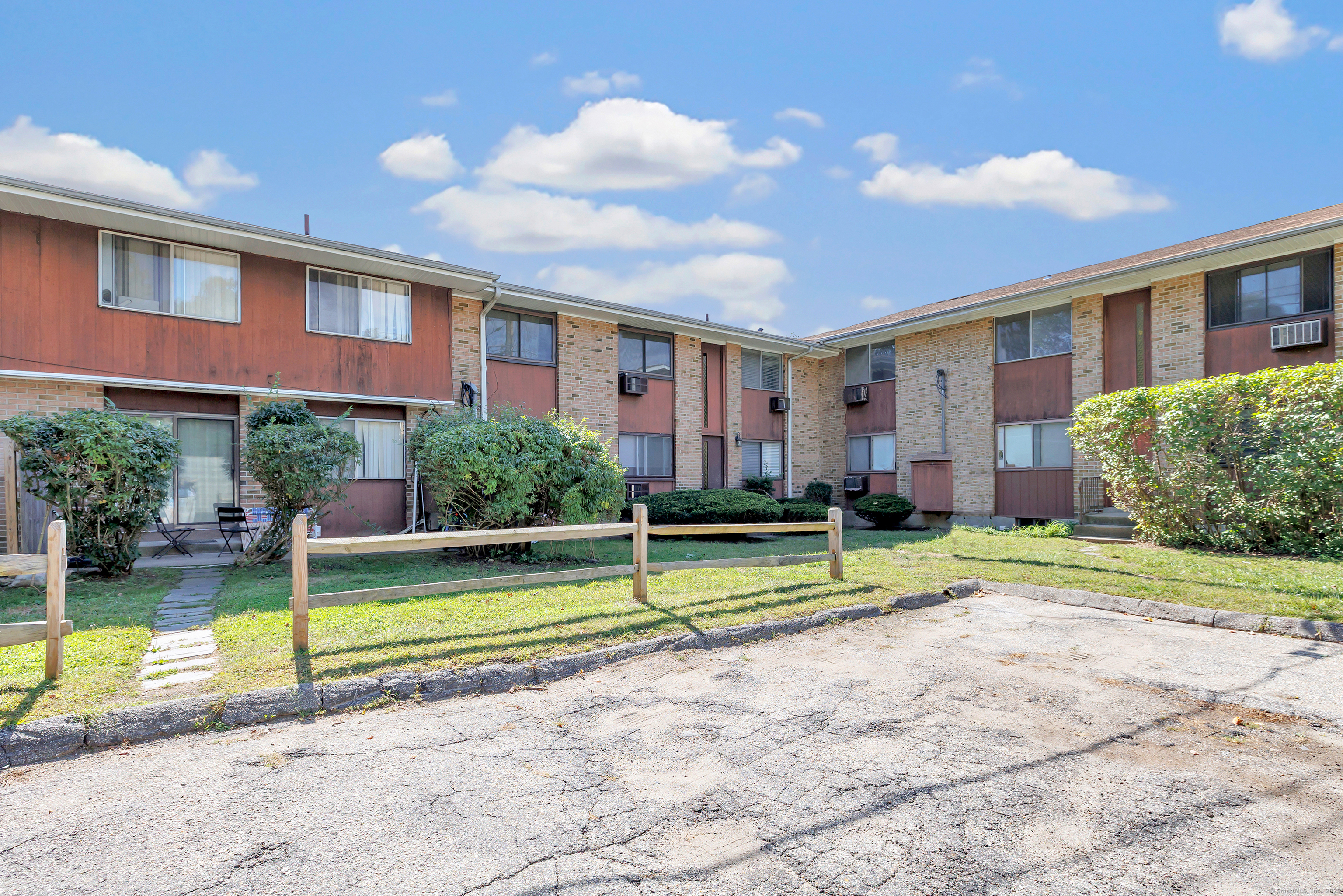 64 Kennedy Drive 64