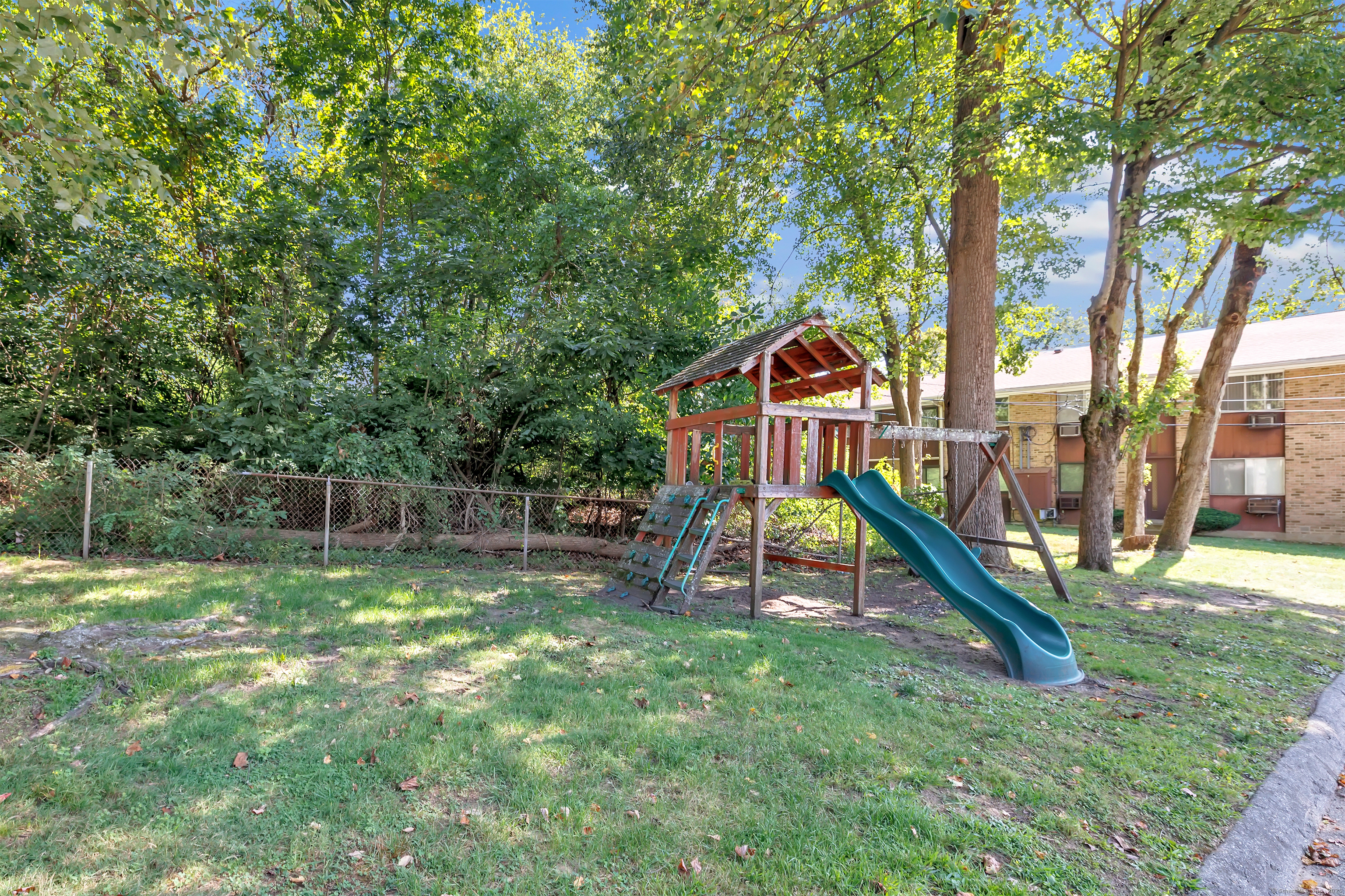 64 Kennedy Drive 64