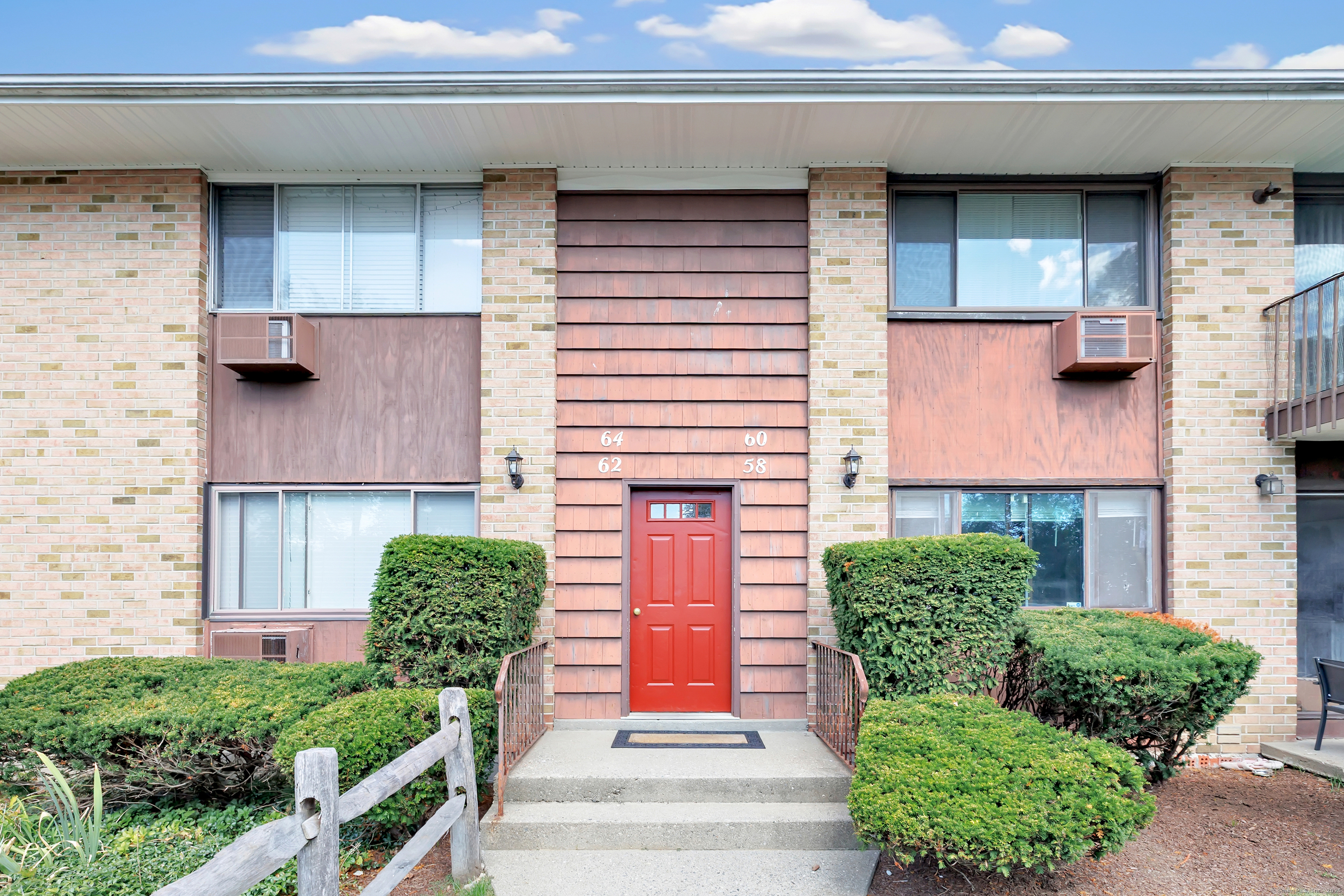 64 Kennedy Drive 64