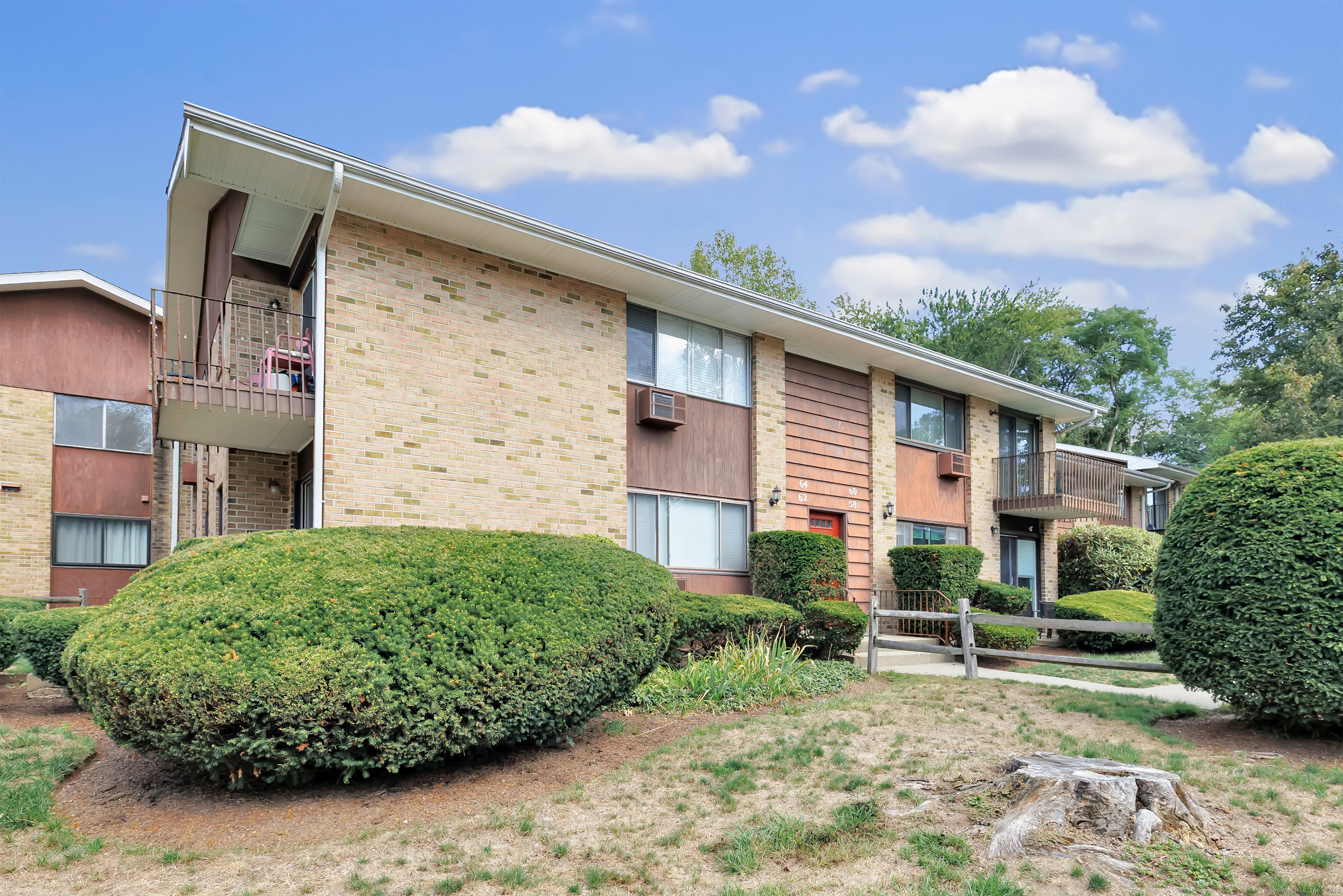64 Kennedy Drive 64