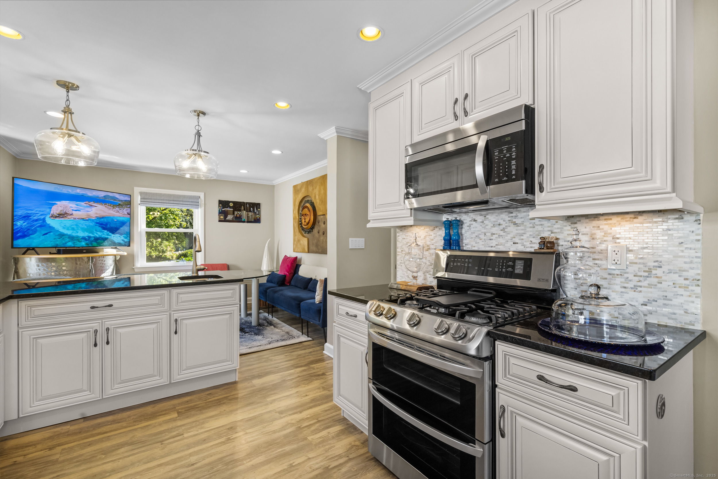 52 Sachem Place