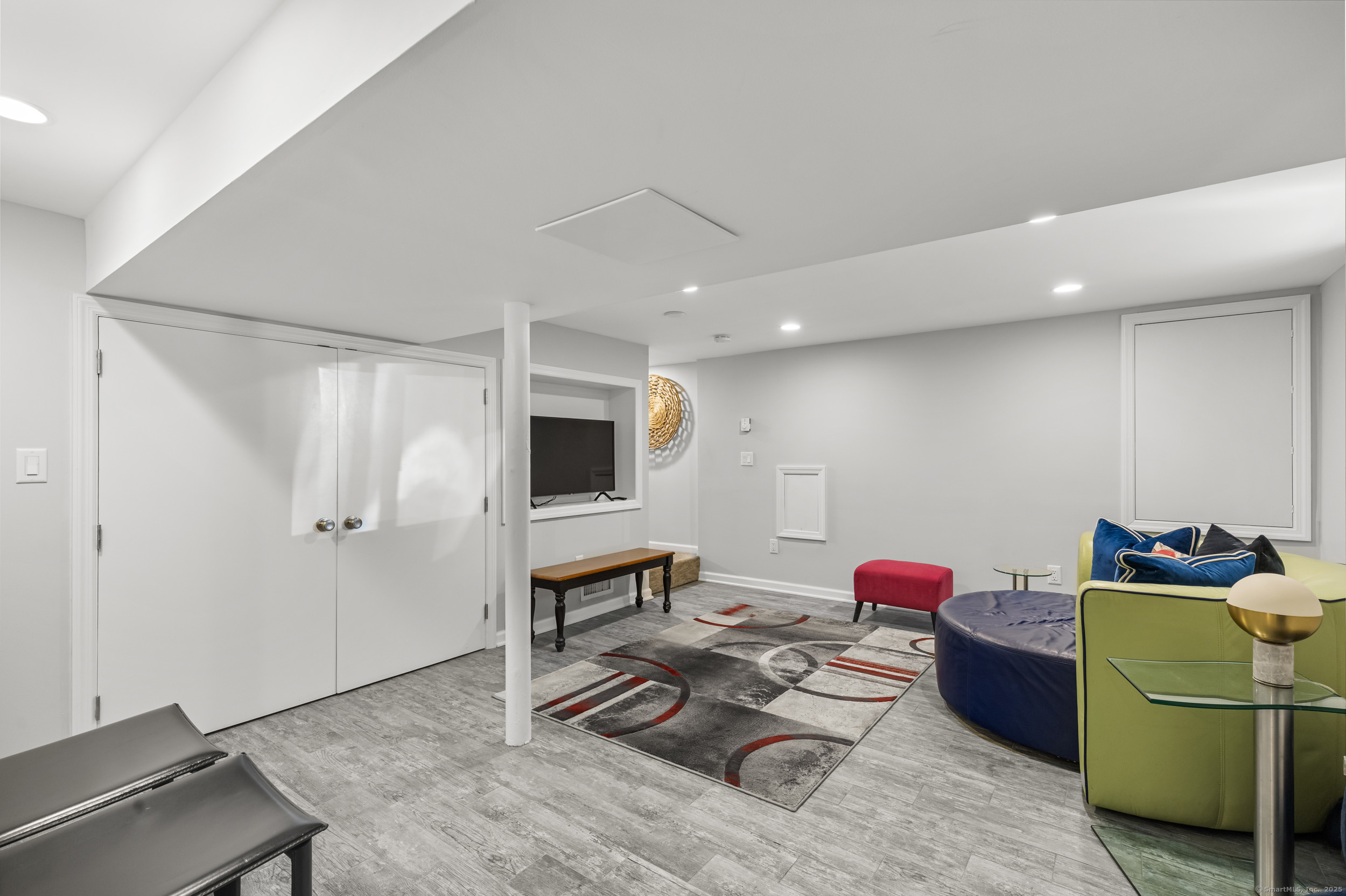 52 Sachem Place