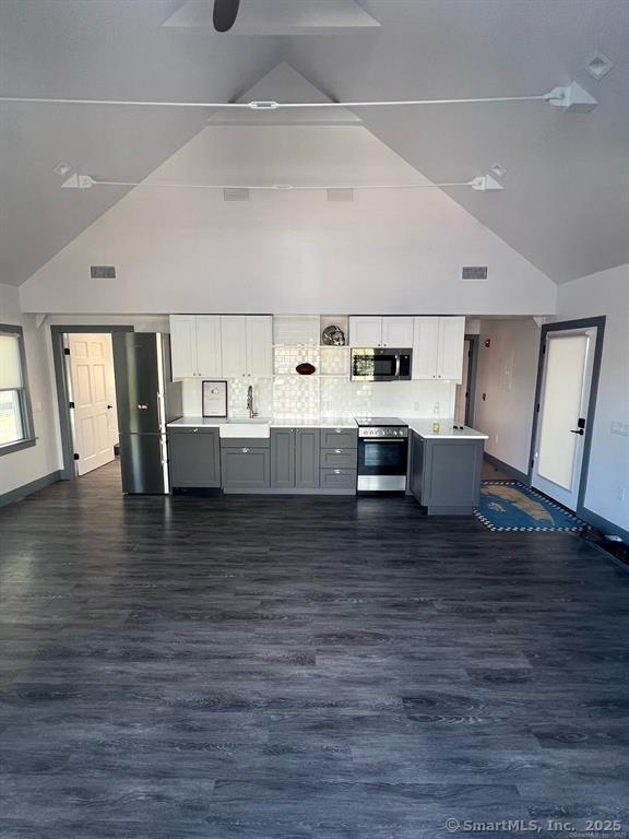 141 Main Street Upper floor