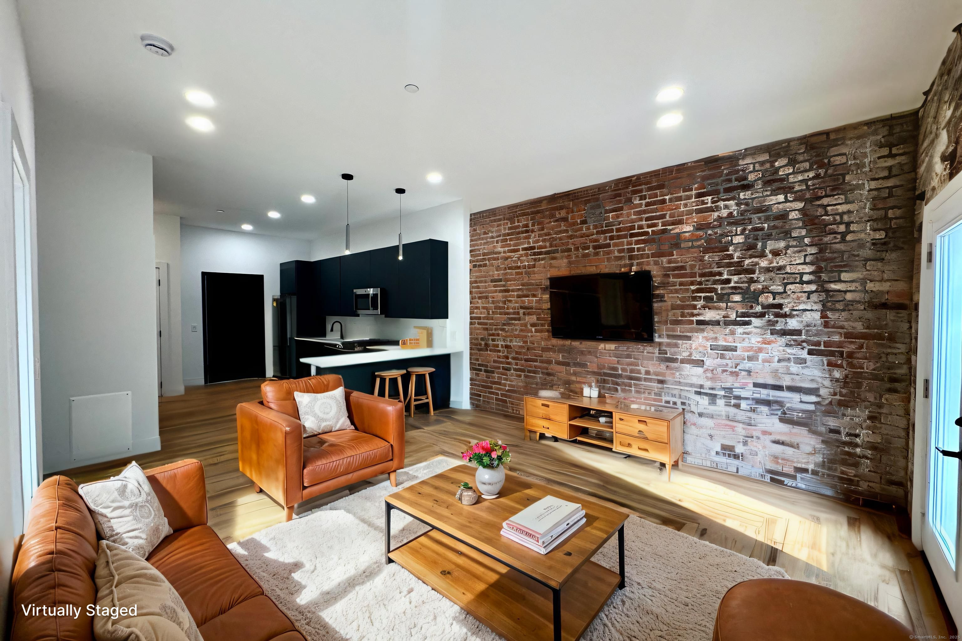 10 Commerce Street 2R