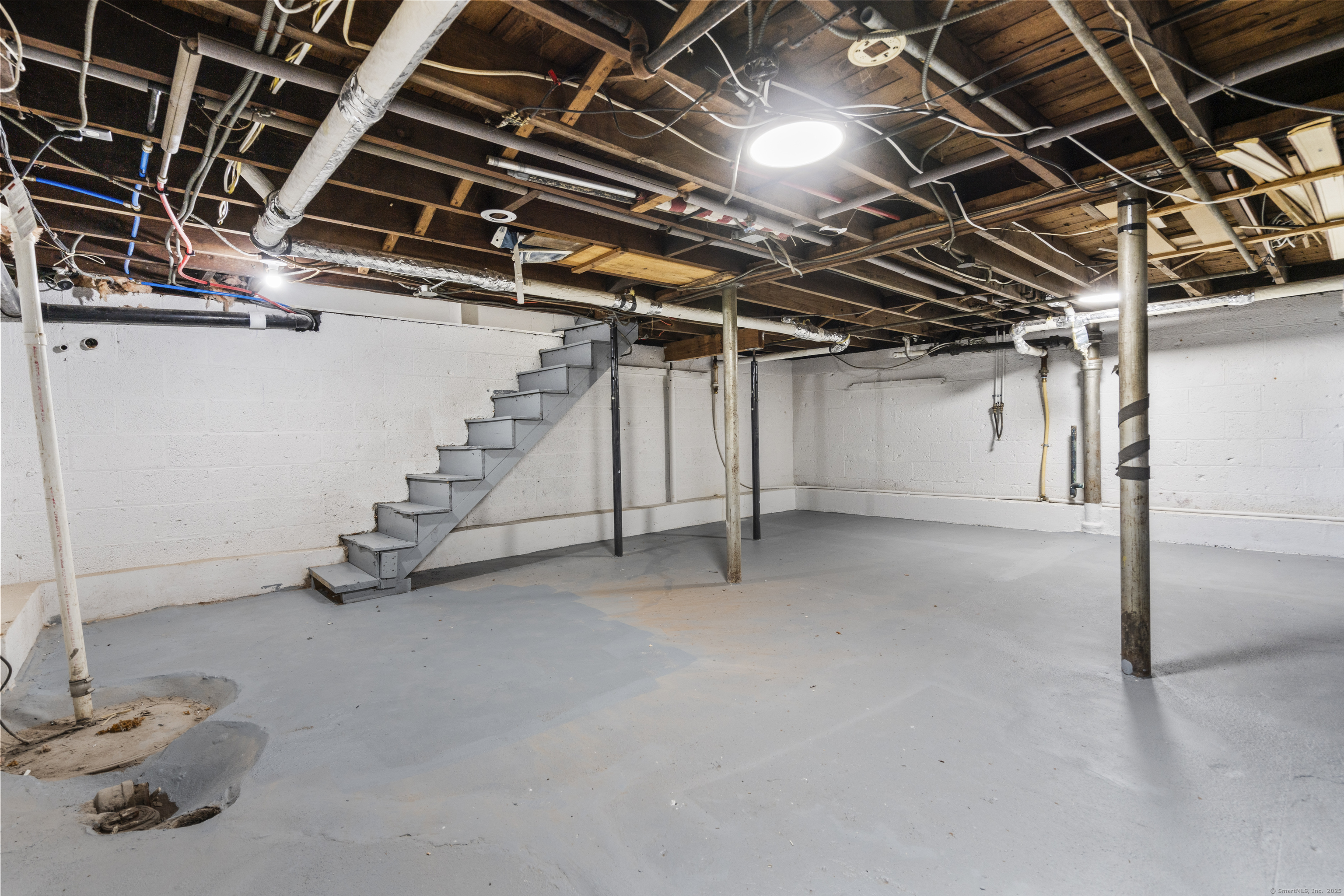 293 New Hanover Avenue