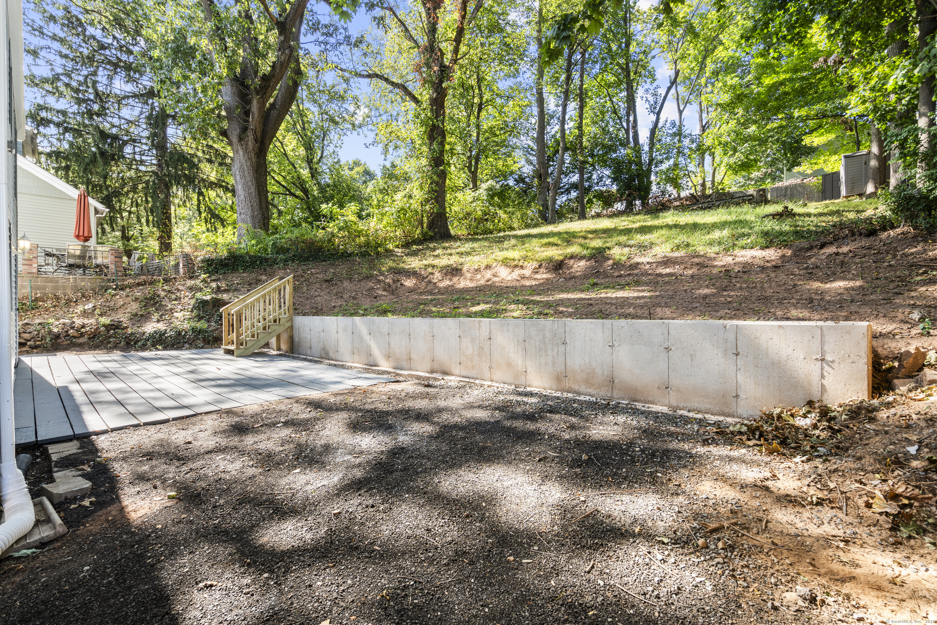 293 New Hanover Avenue