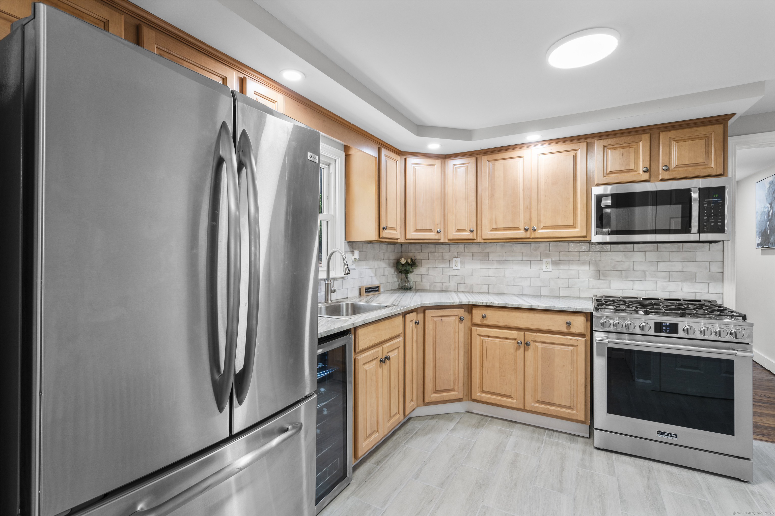 293 New Hanover Avenue
