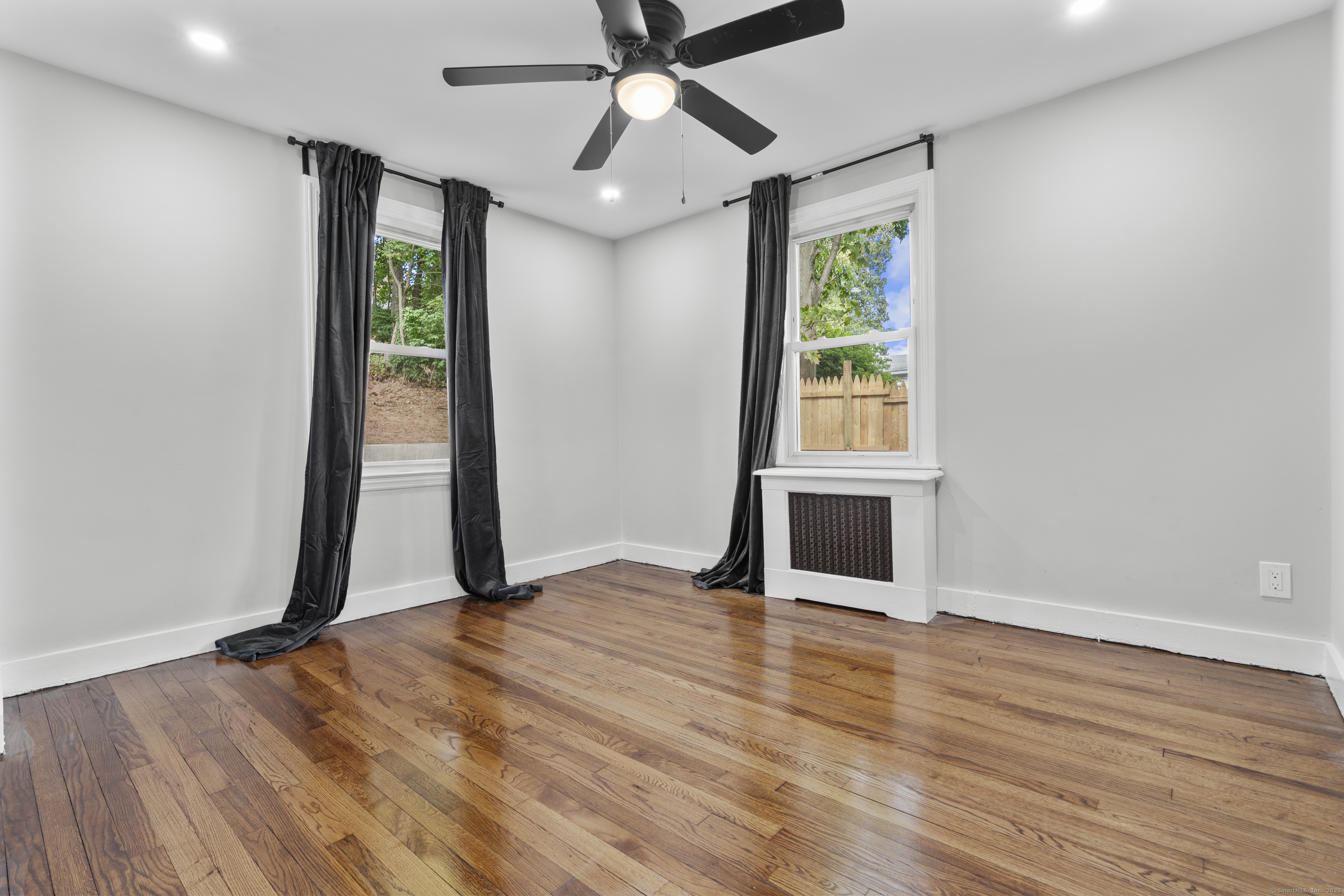 293 New Hanover Avenue