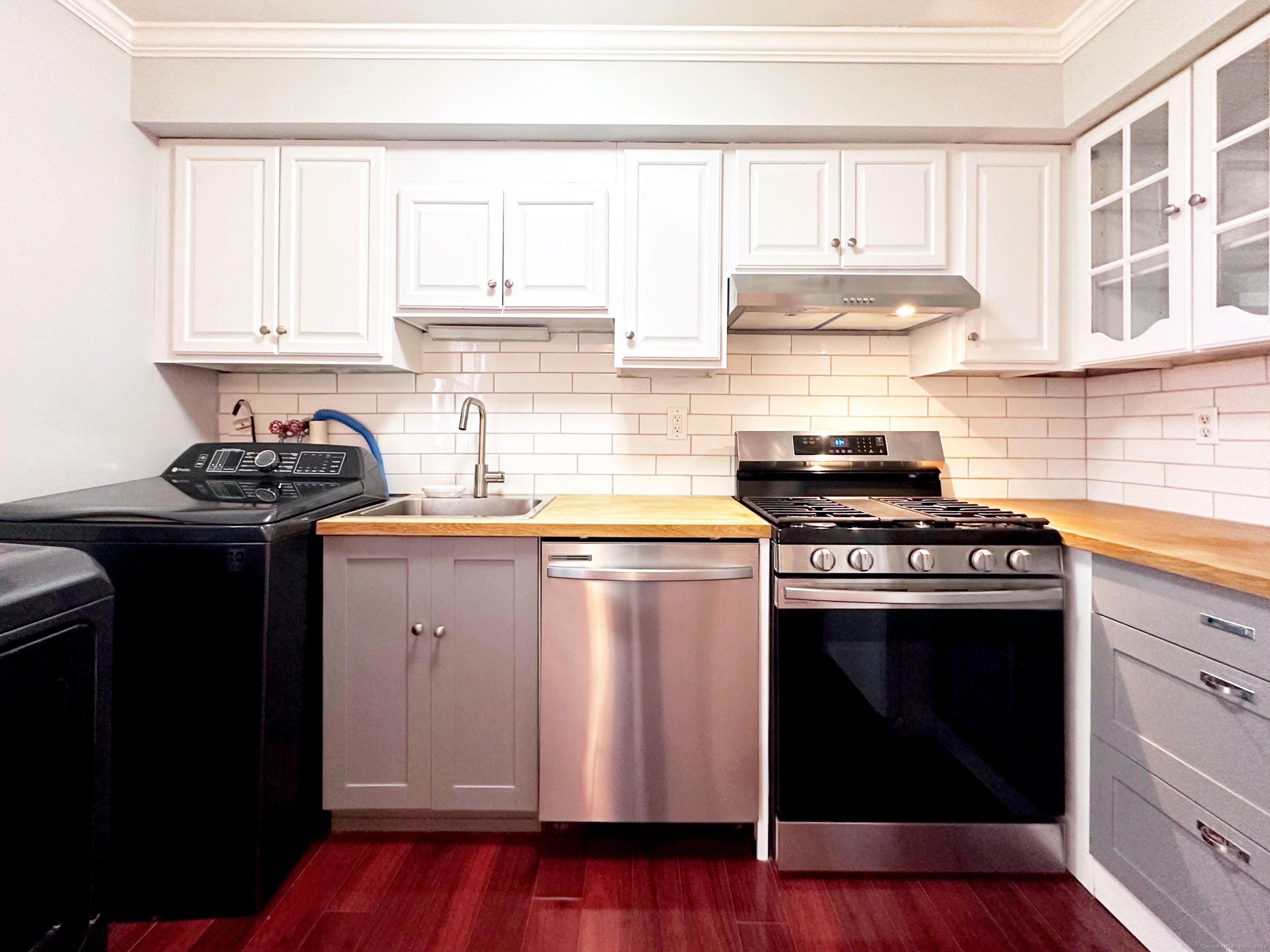 245 Sunnyridge Avenue APT 52