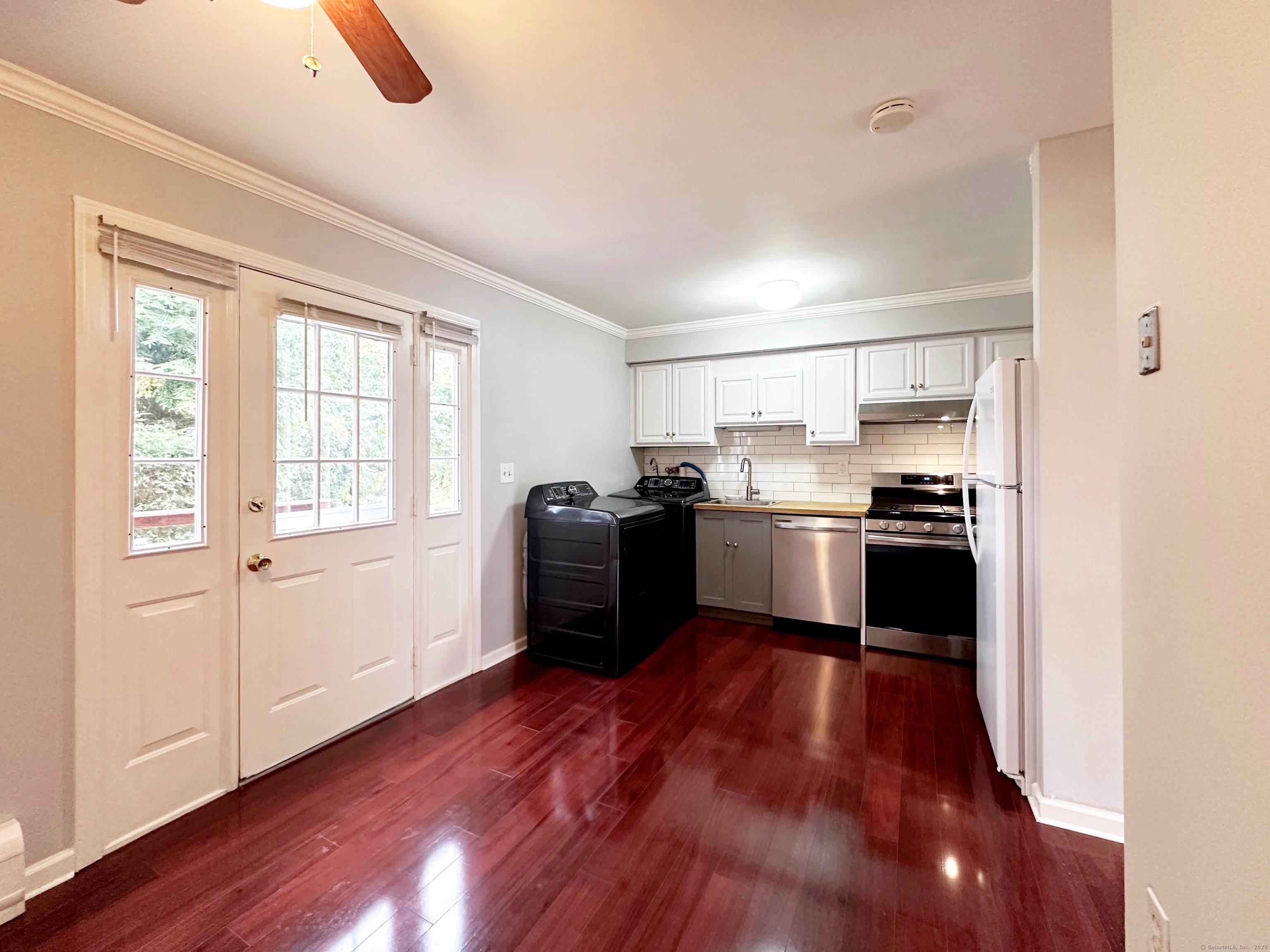 245 Sunnyridge Avenue APT 52