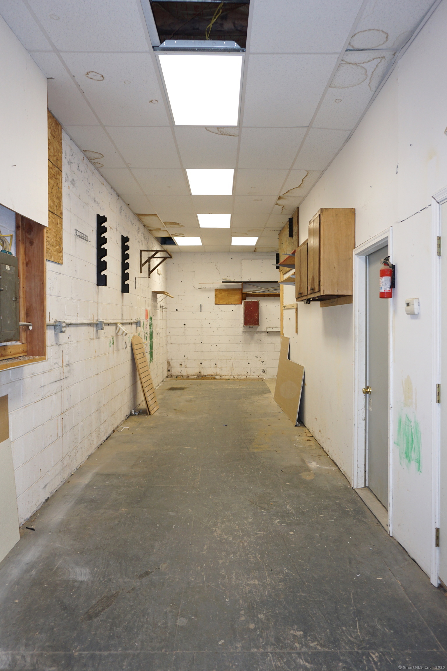 379 Shippan Avenue 1