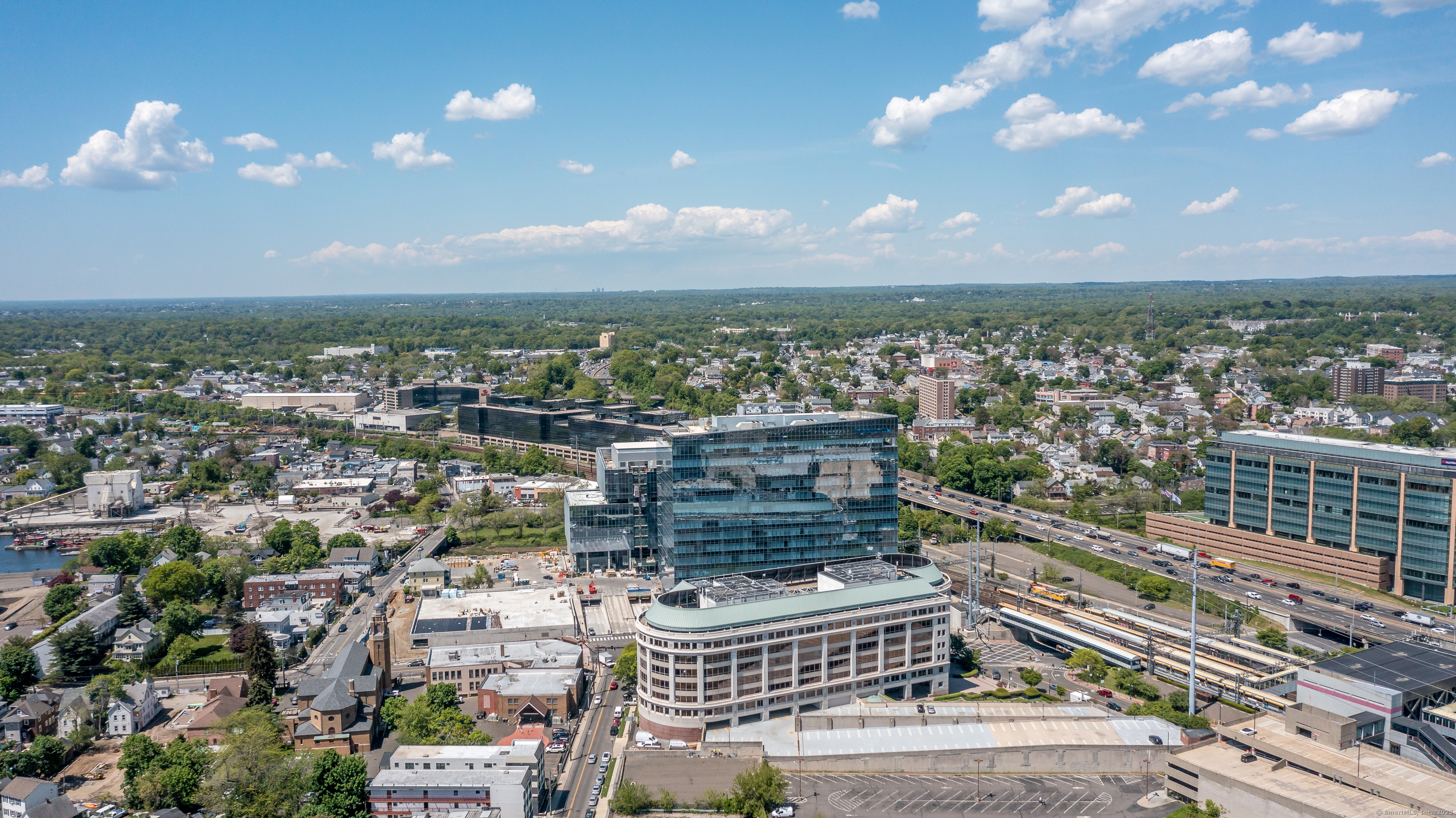 1086 Long Ridge Road Left