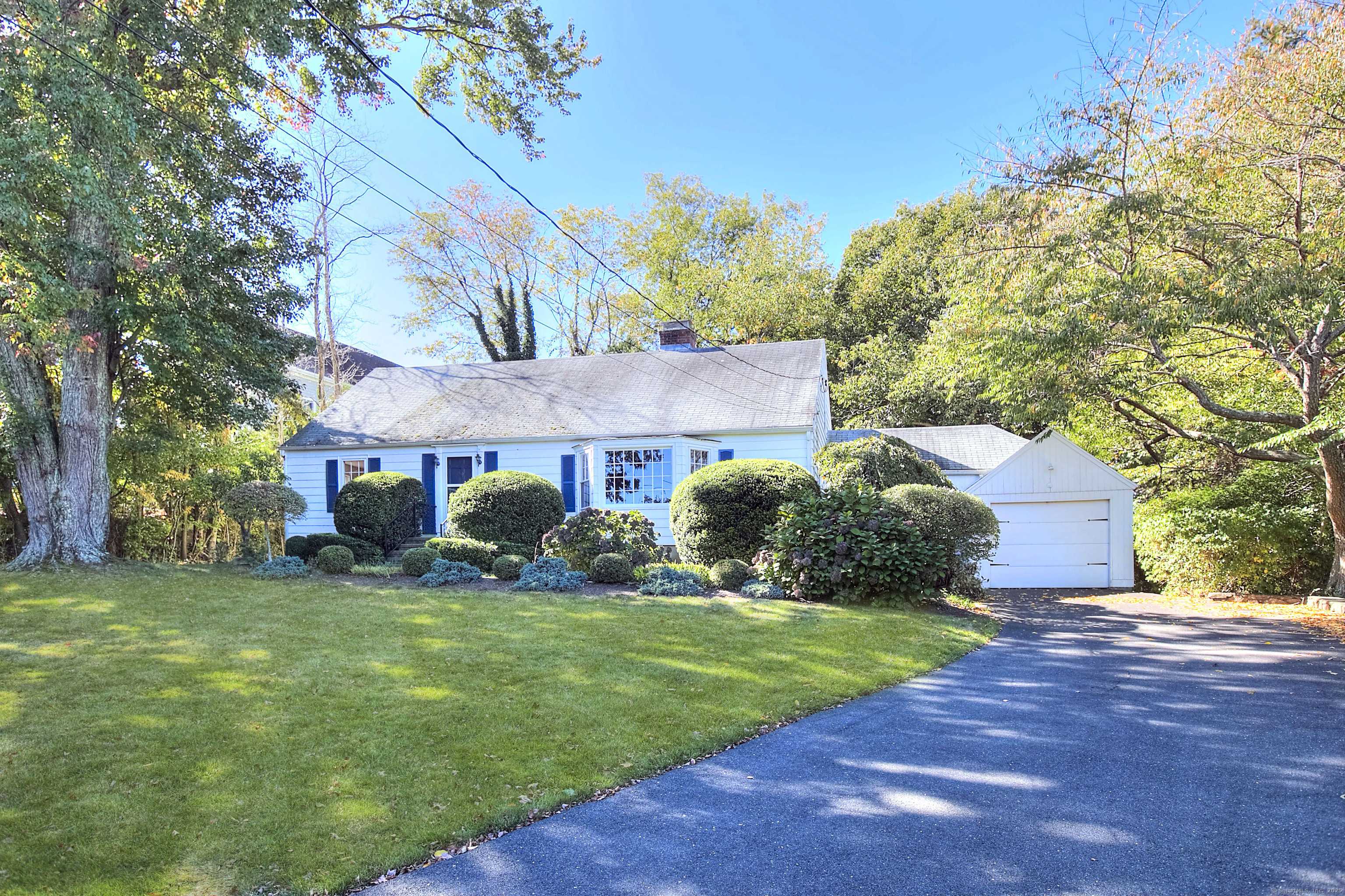 33 Burnham Hill Road