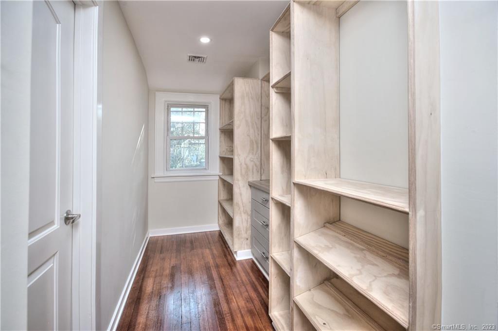 188 Ludlowe Road