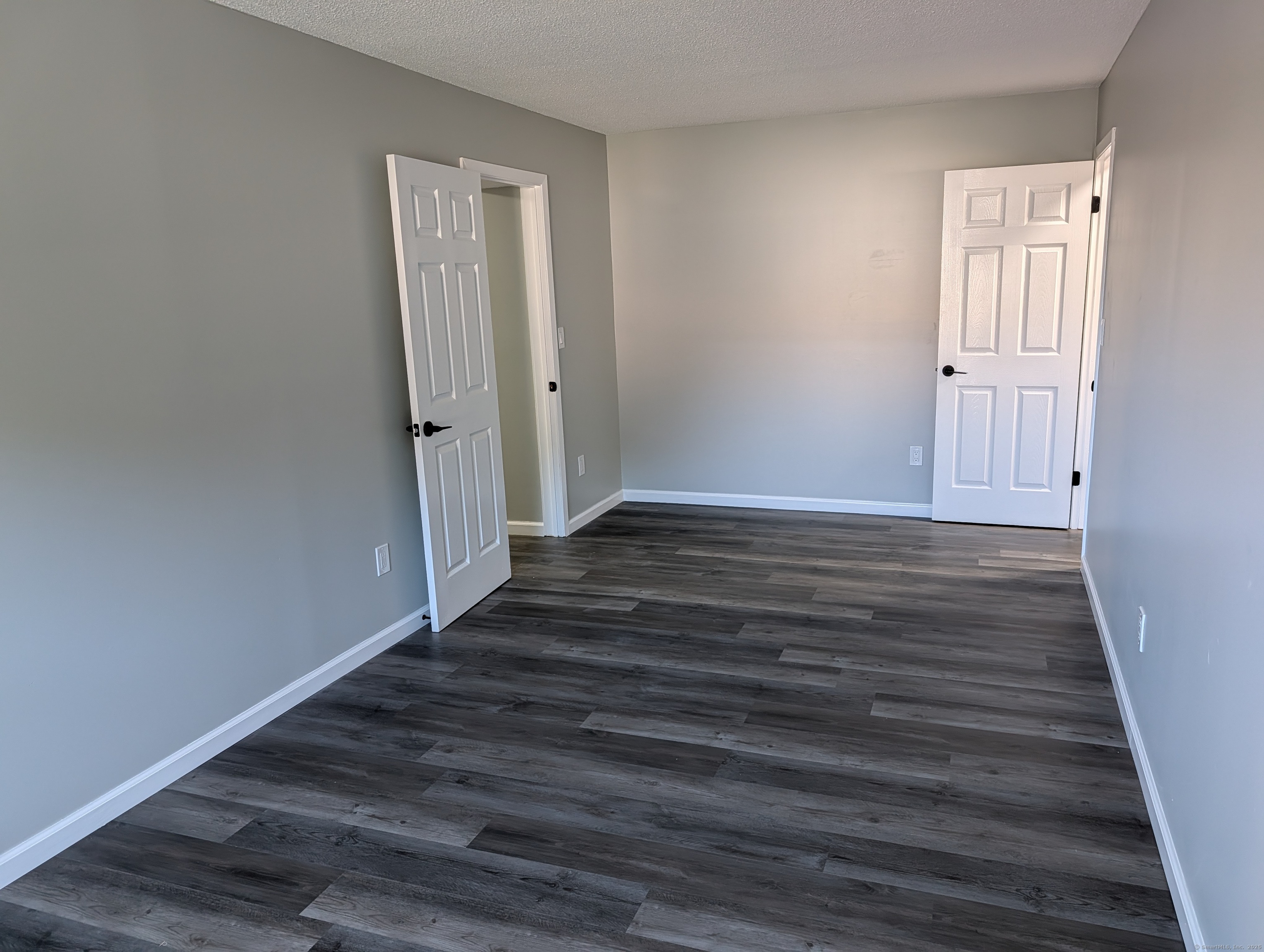 226 Laurel Street APT 4