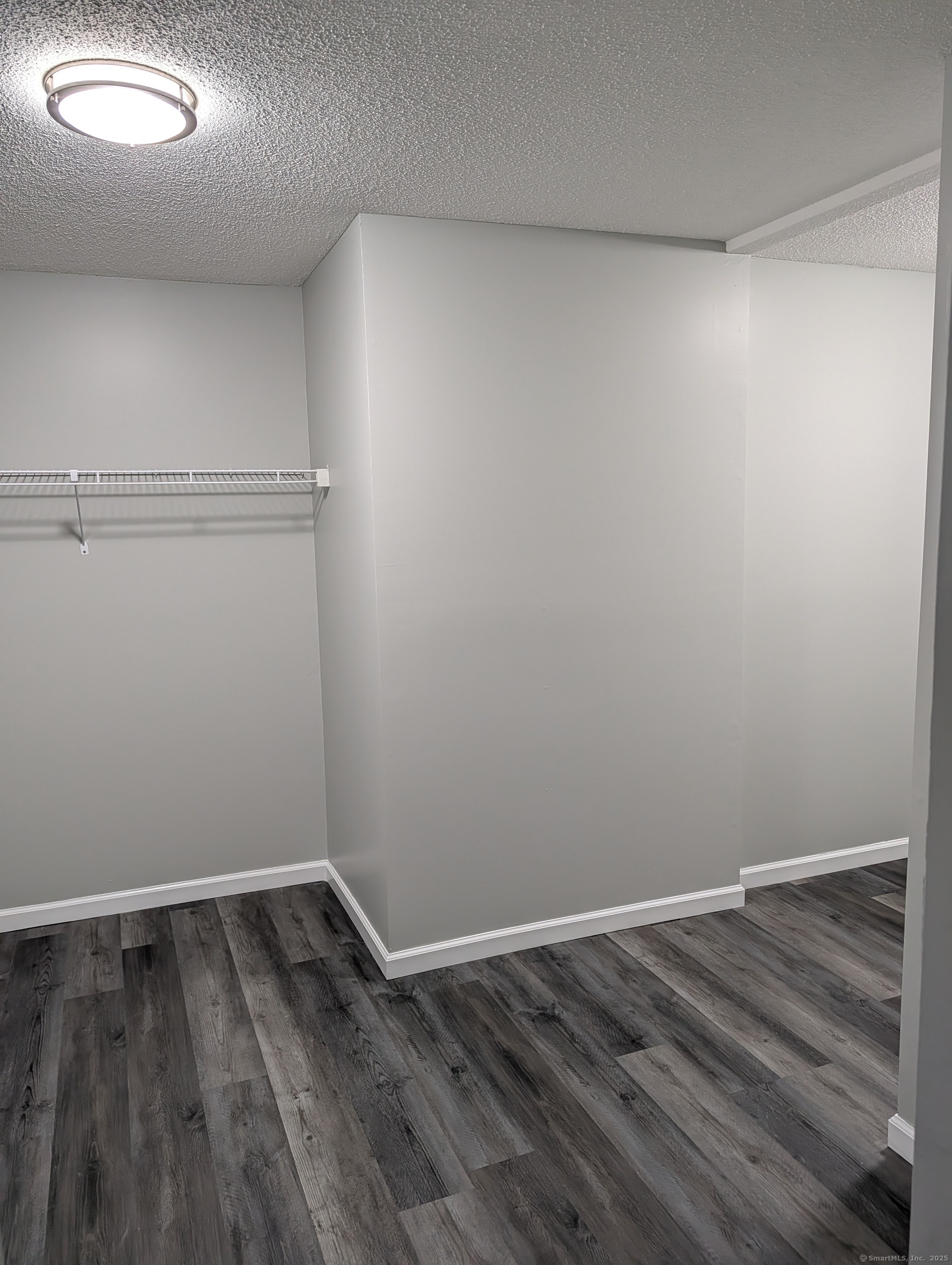 226 Laurel Street APT 4