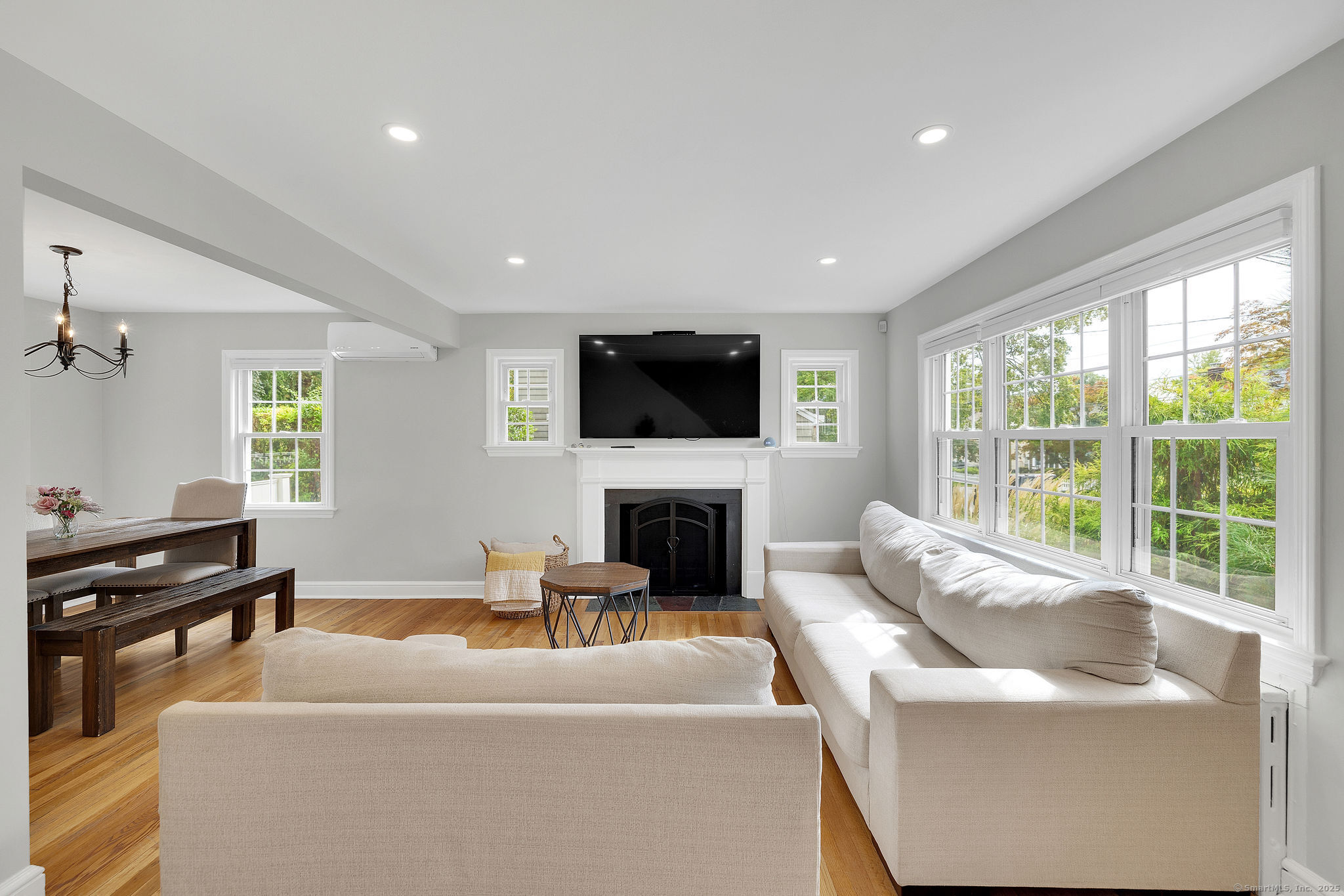 27 Willowbrook Place