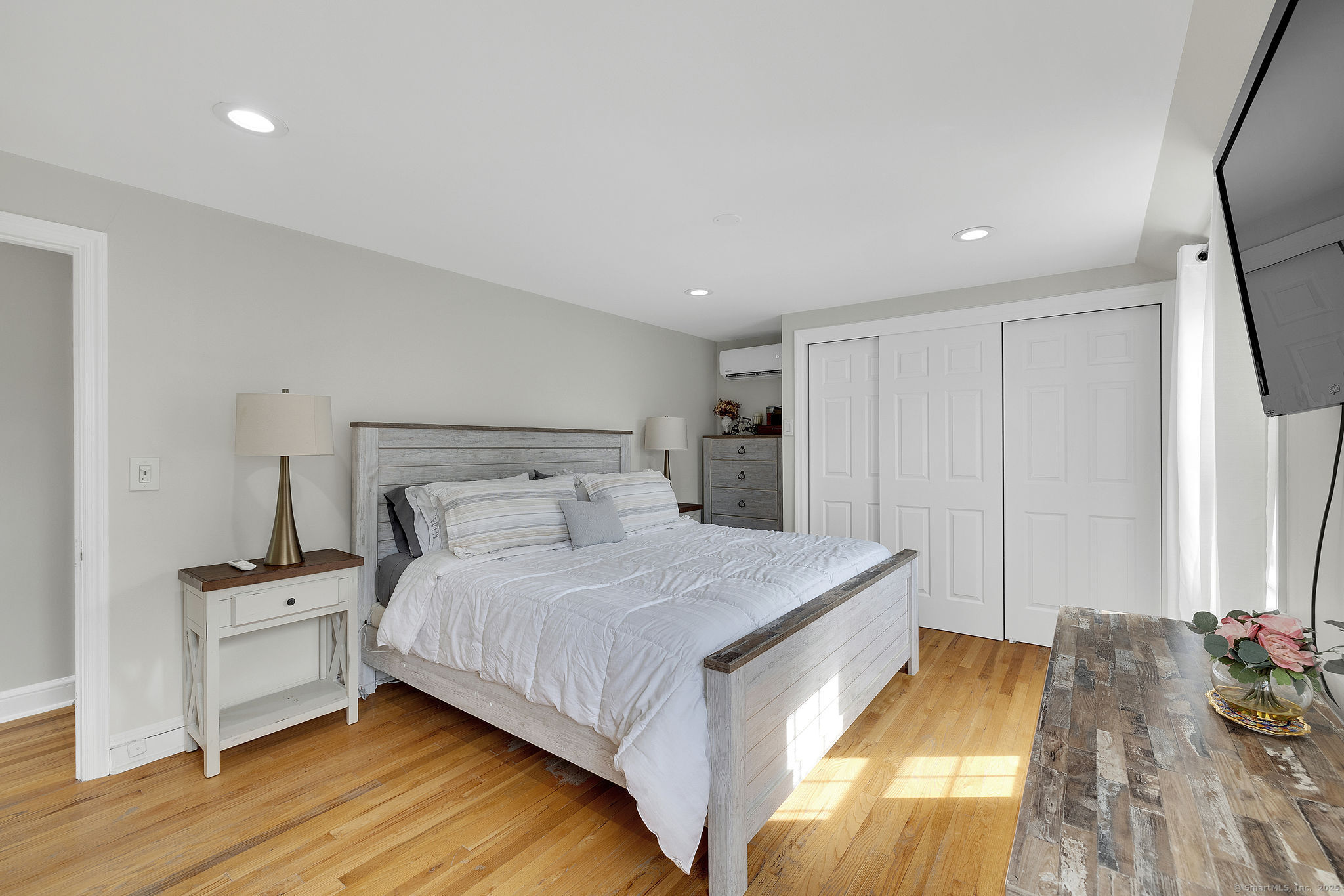 27 Willowbrook Place