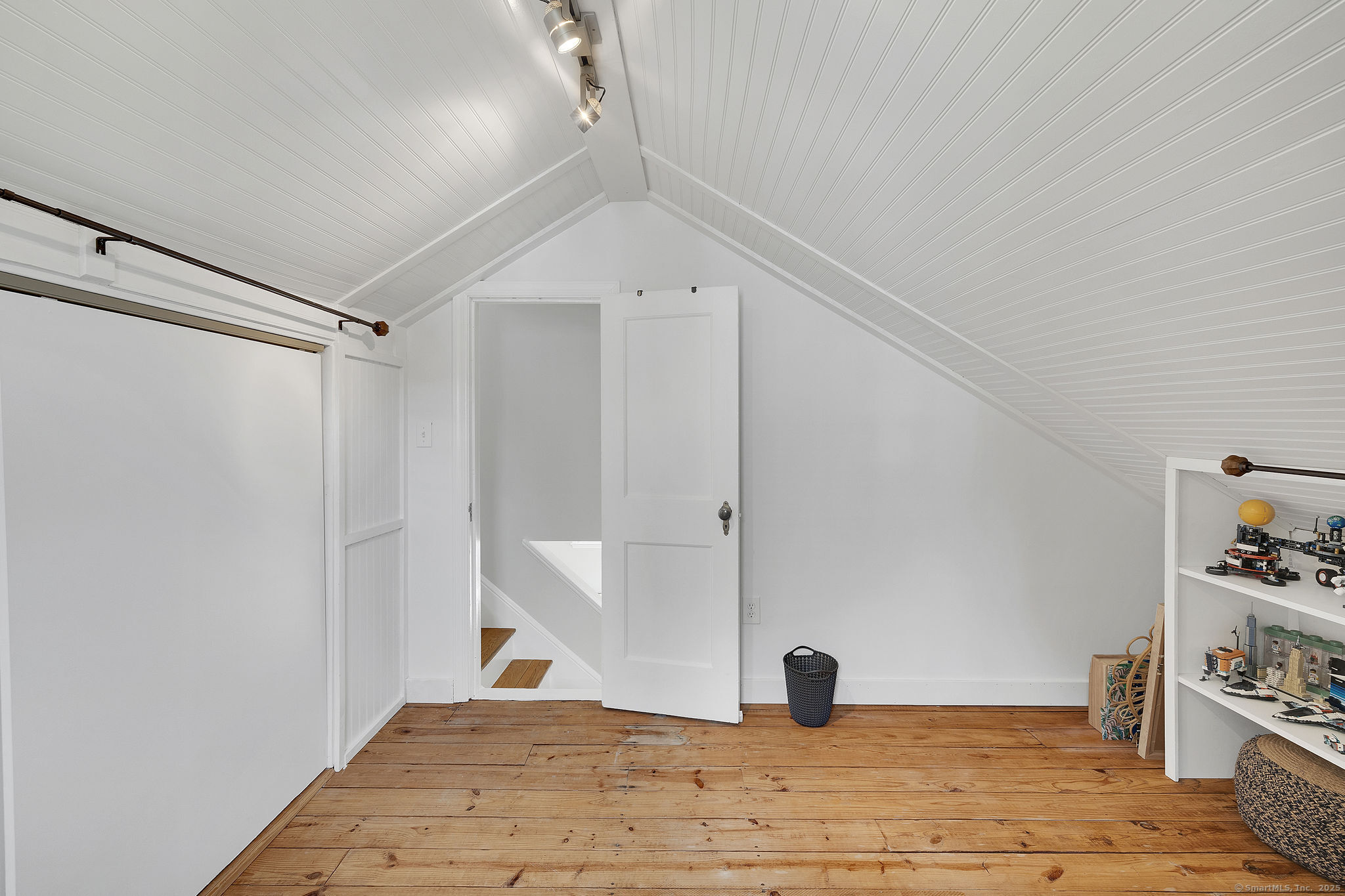 27 Willowbrook Place