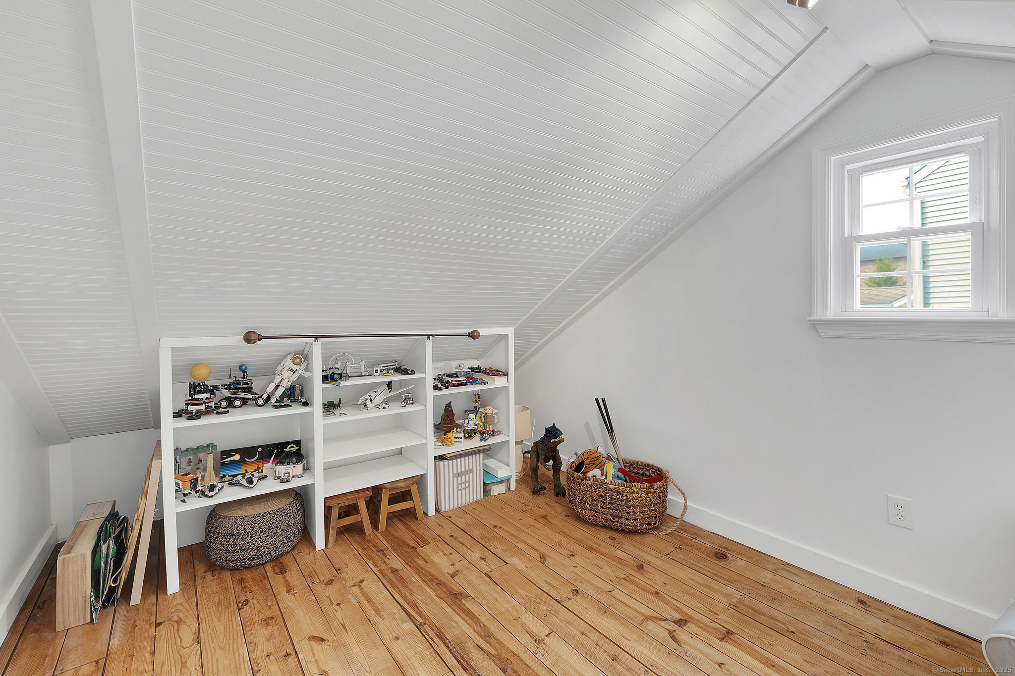 27 Willowbrook Place