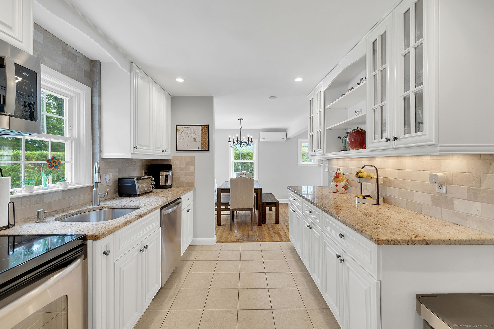 27 Willowbrook Place