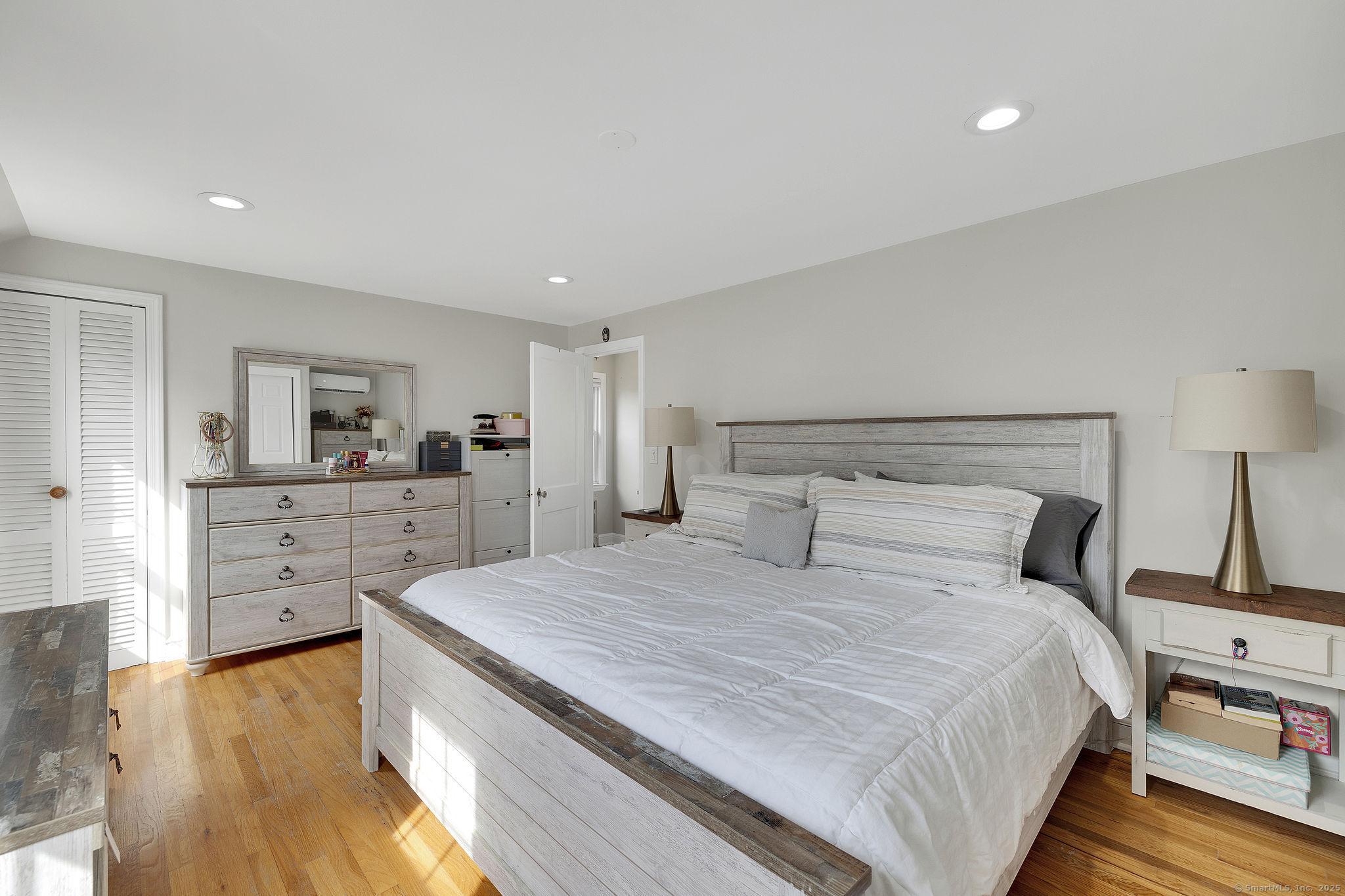 27 Willowbrook Place