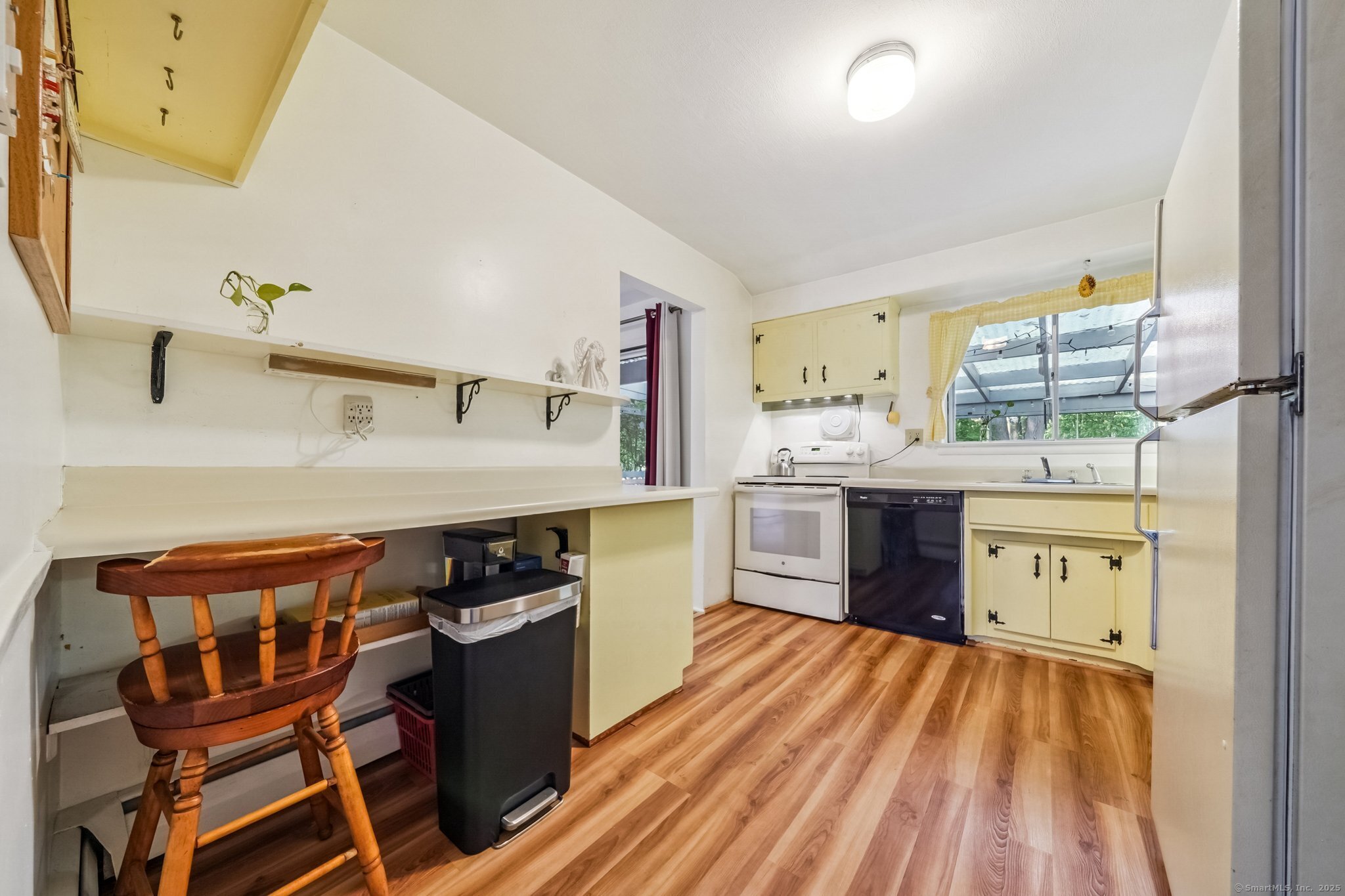 35 Mohawk Drive
