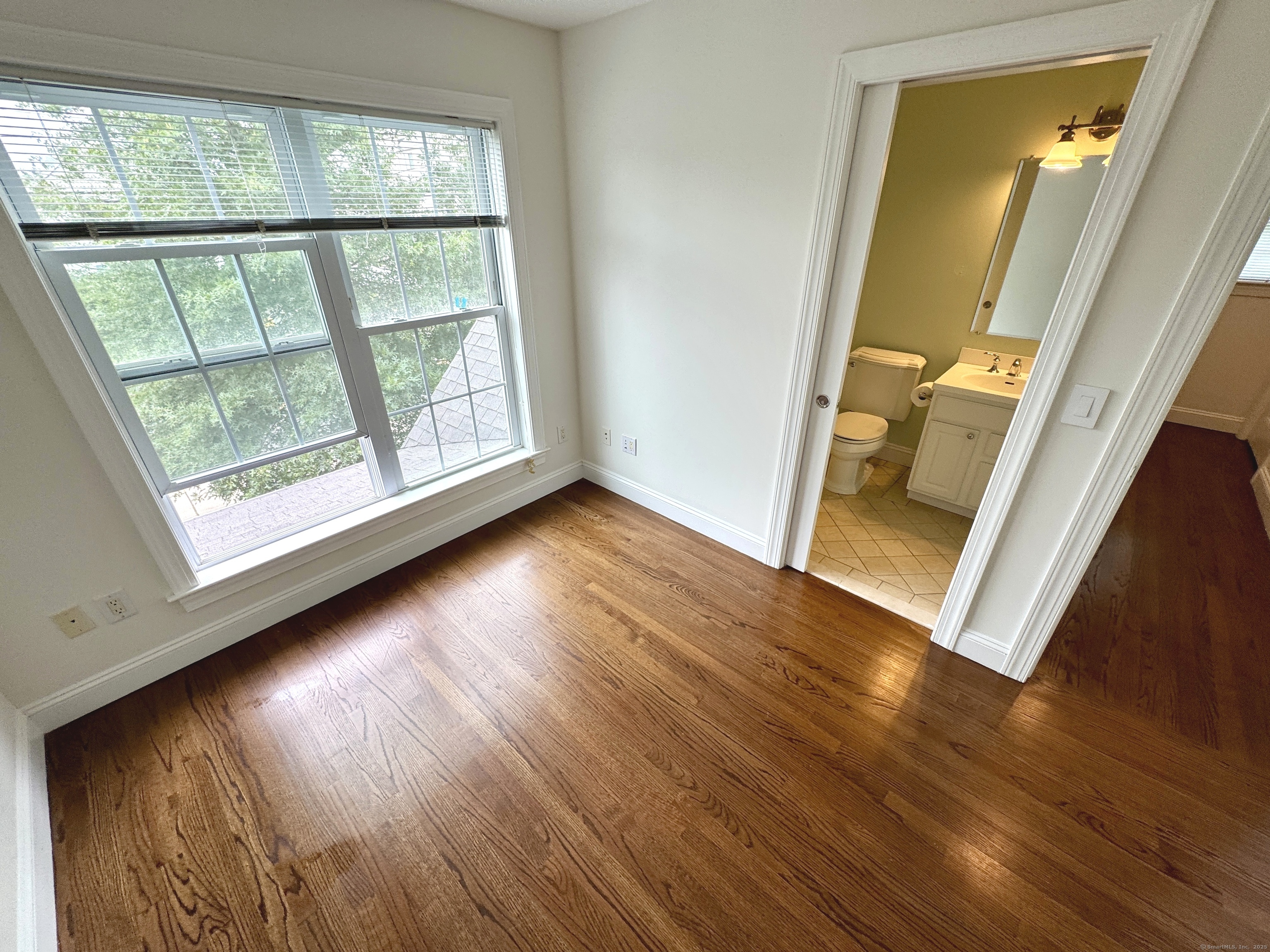 42 Stuart Avenue APT A1