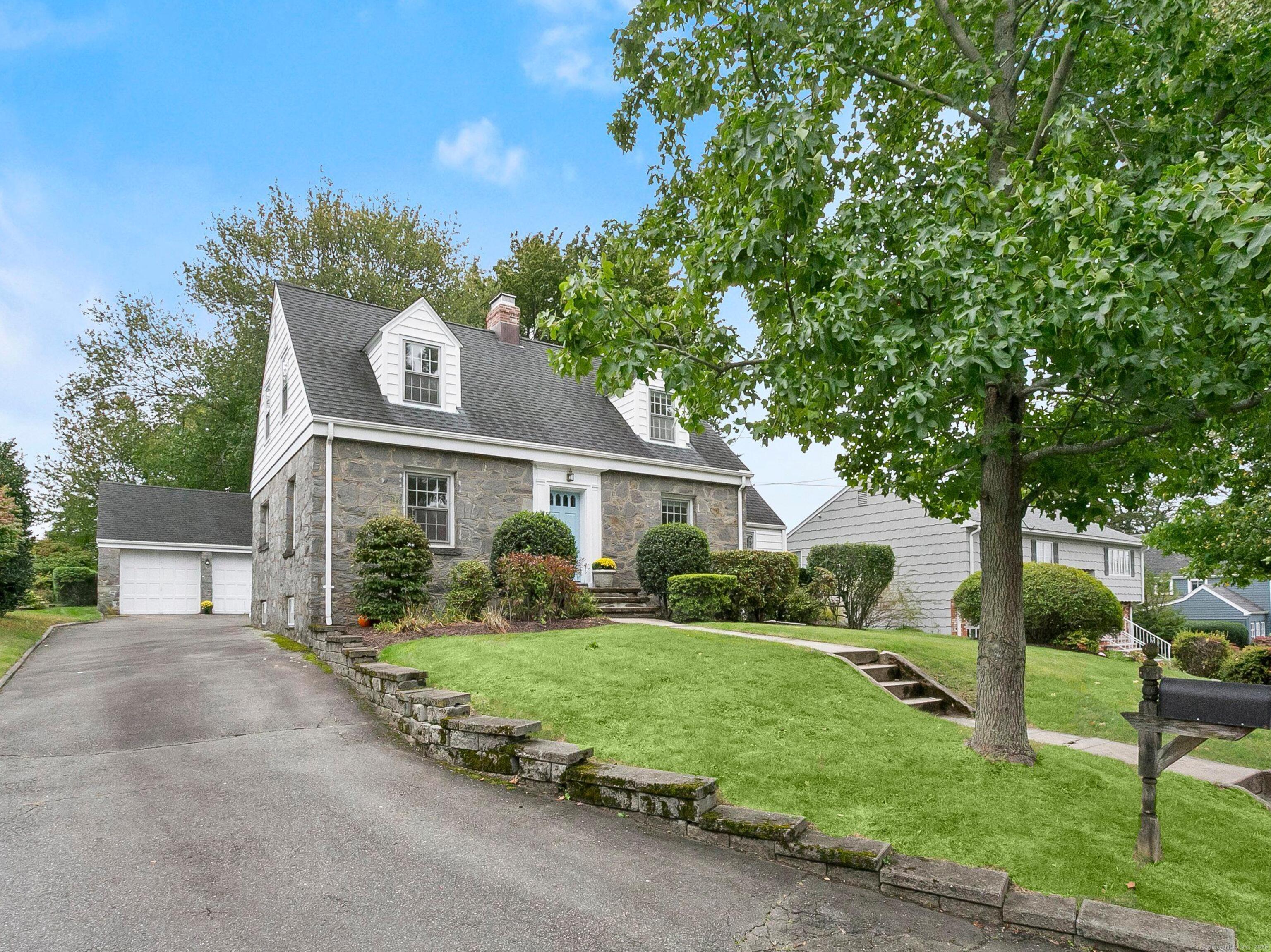 42 Green Knolls Lane