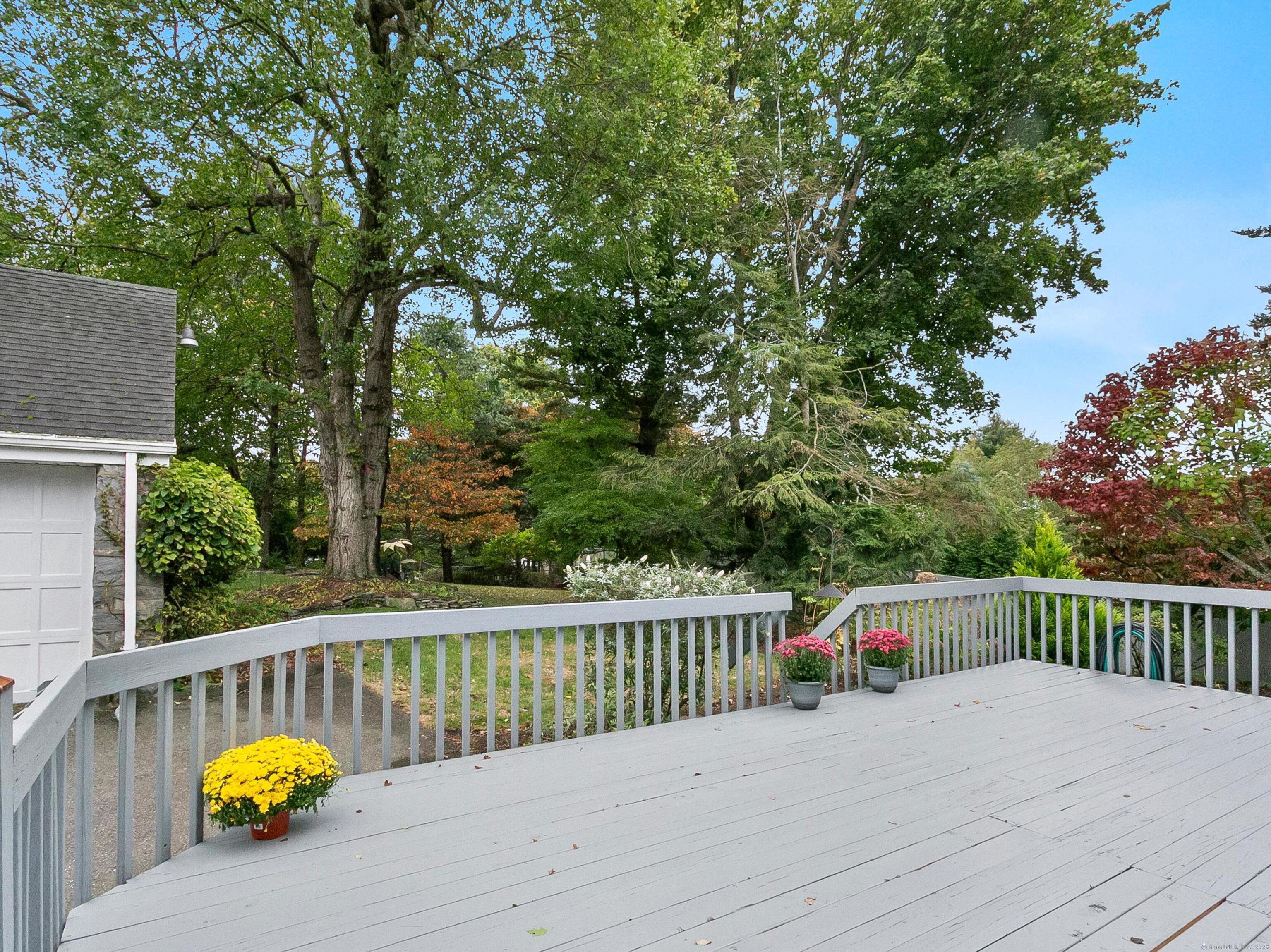 42 Green Knolls Lane