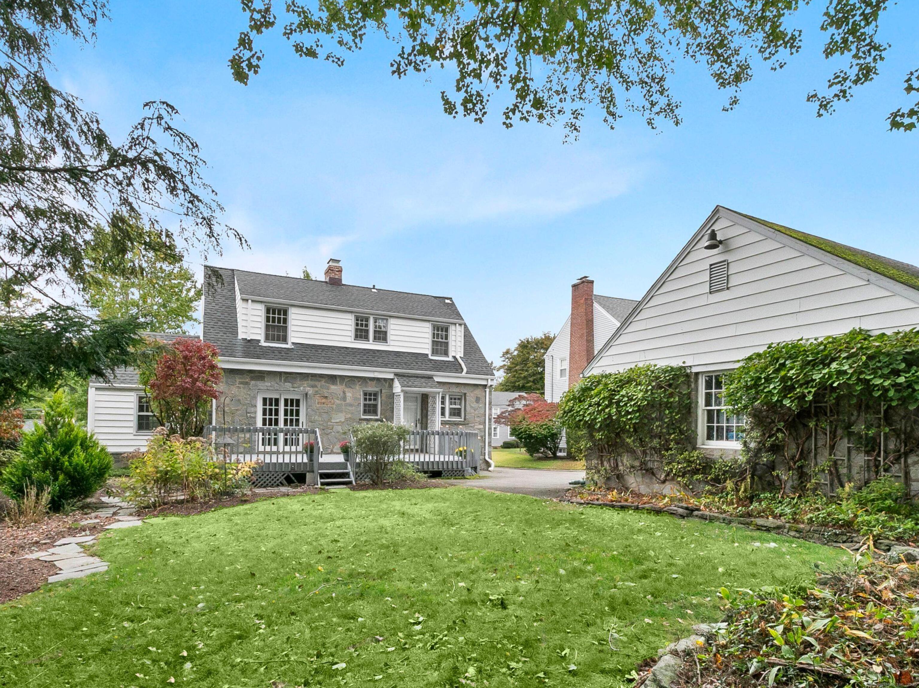 42 Green Knolls Lane