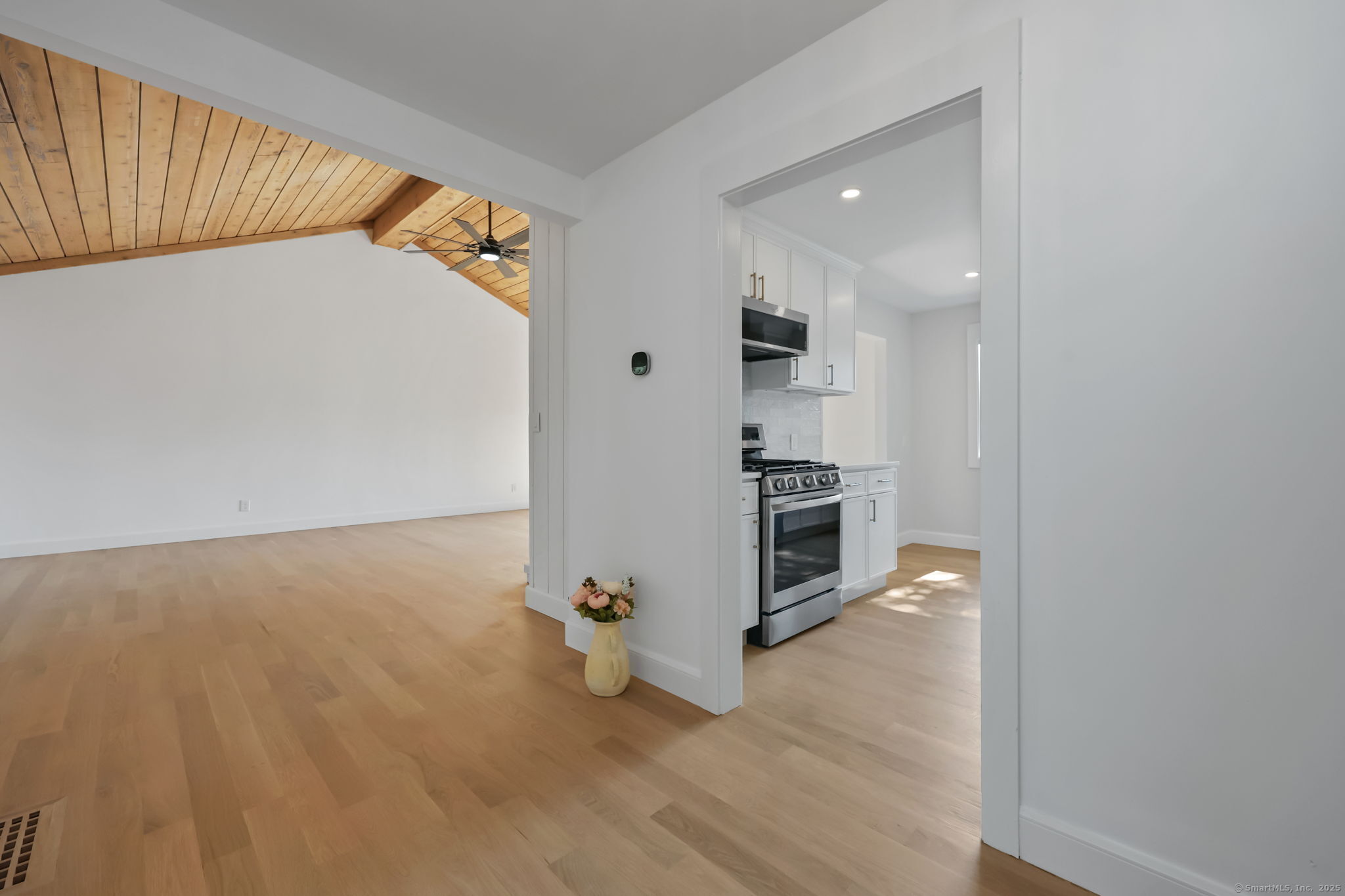 488 Commanche Lane A