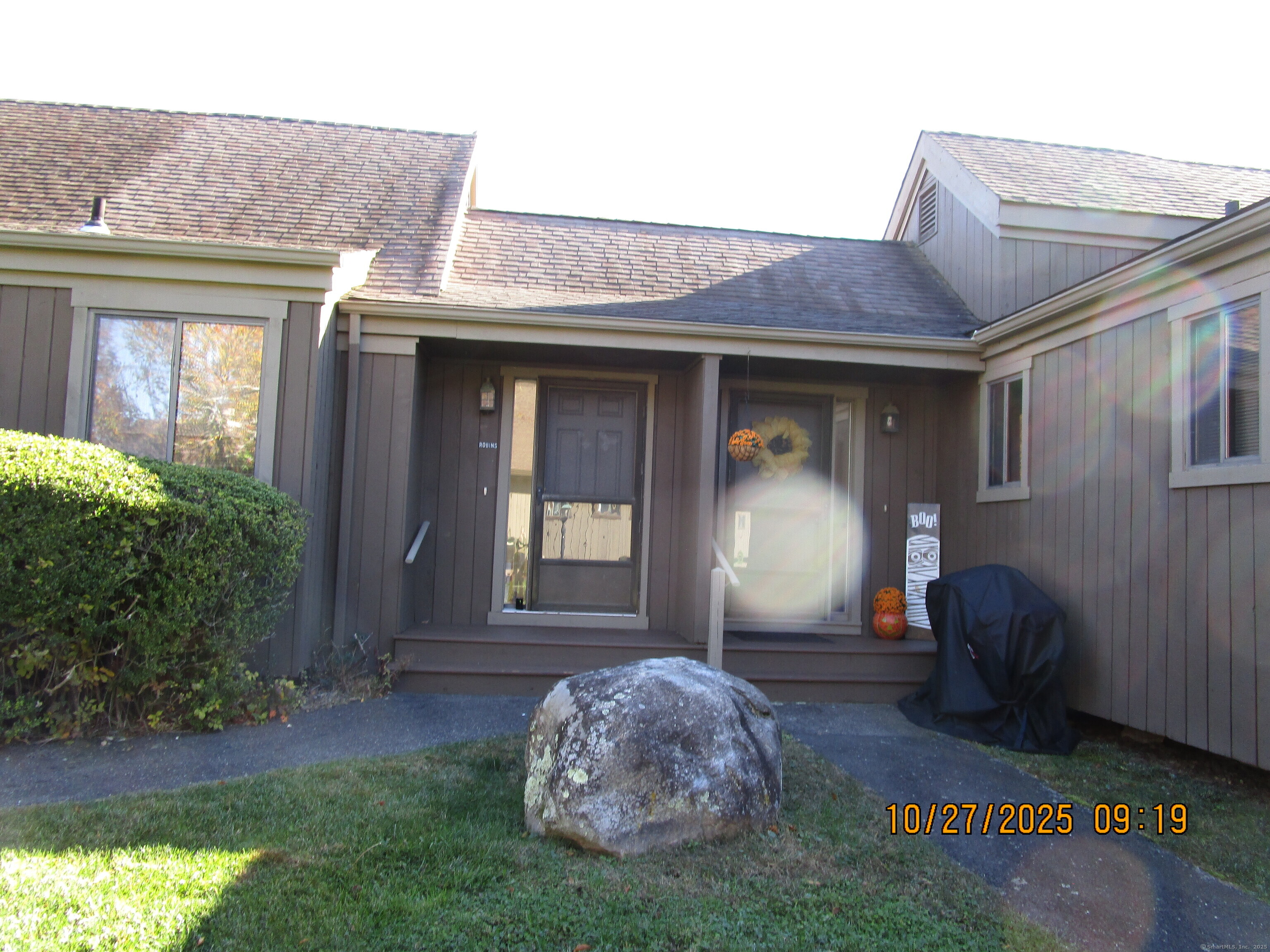 619B Erie Lane 619B
