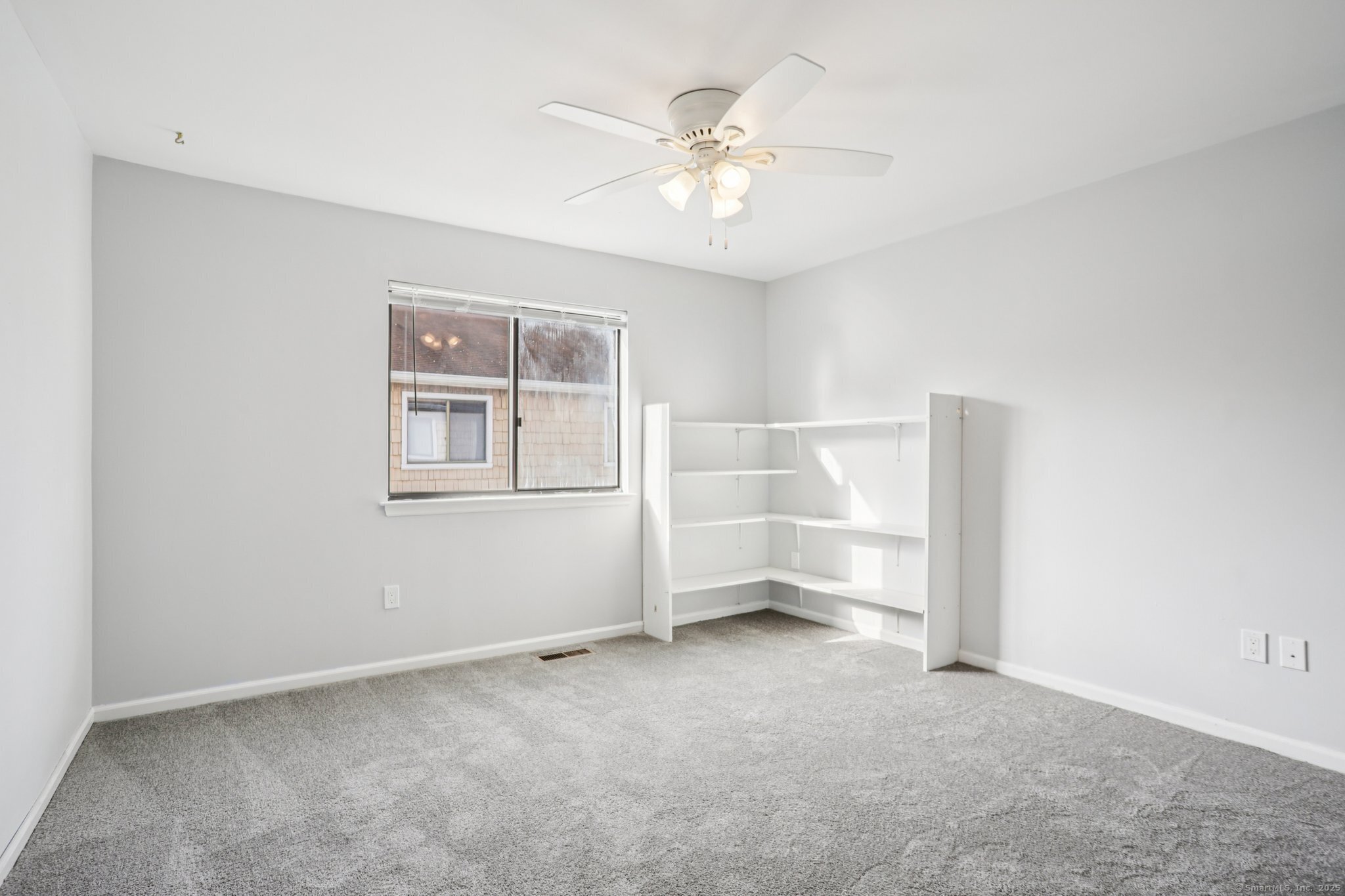 825 Hope Street APT 4