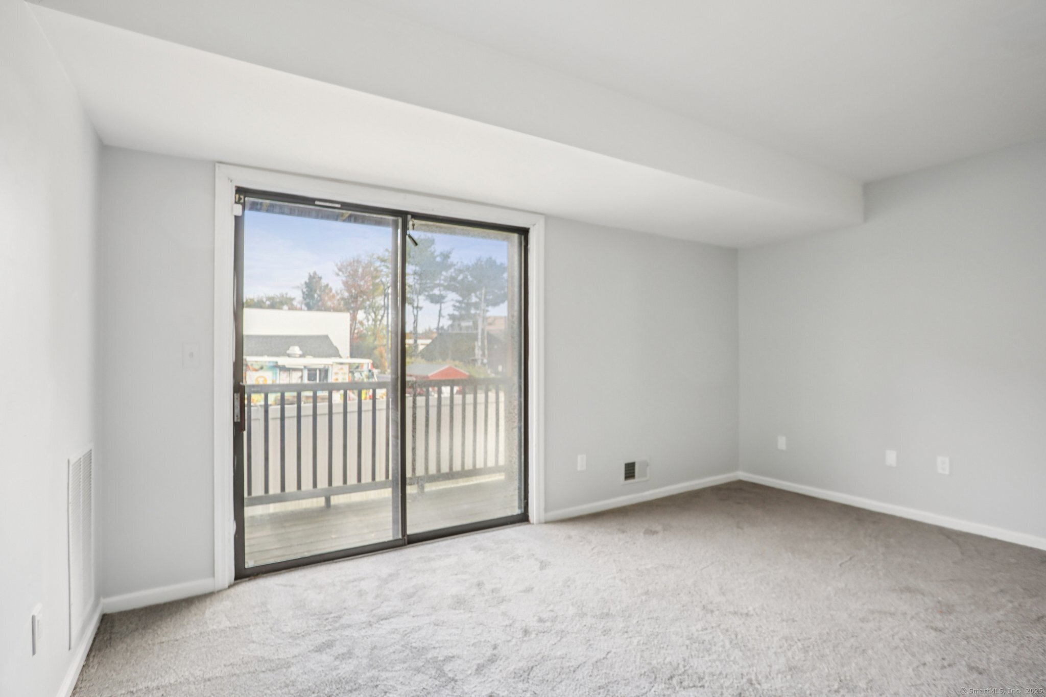 825 Hope Street APT 4