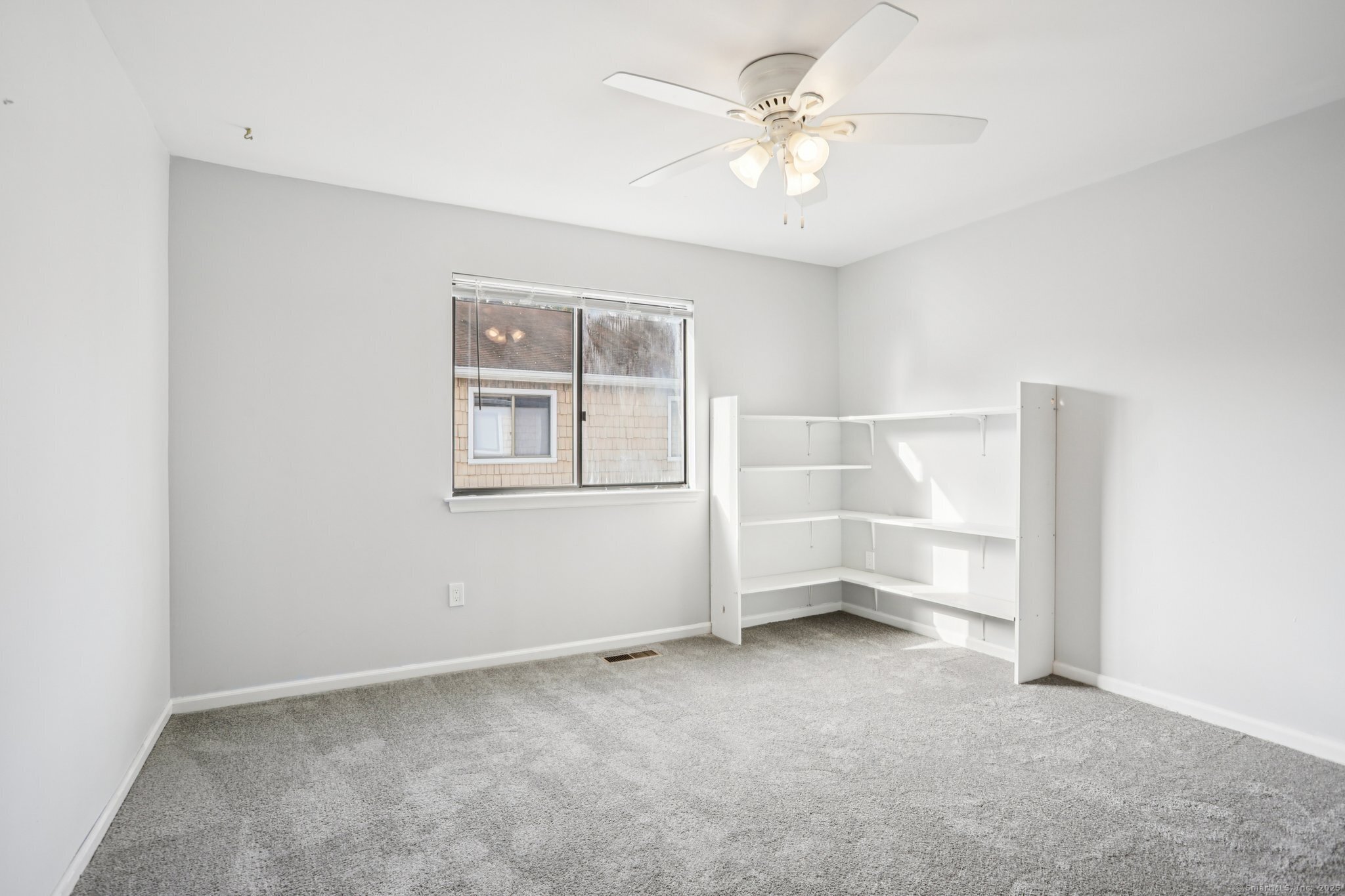 825 Hope Street APT 4