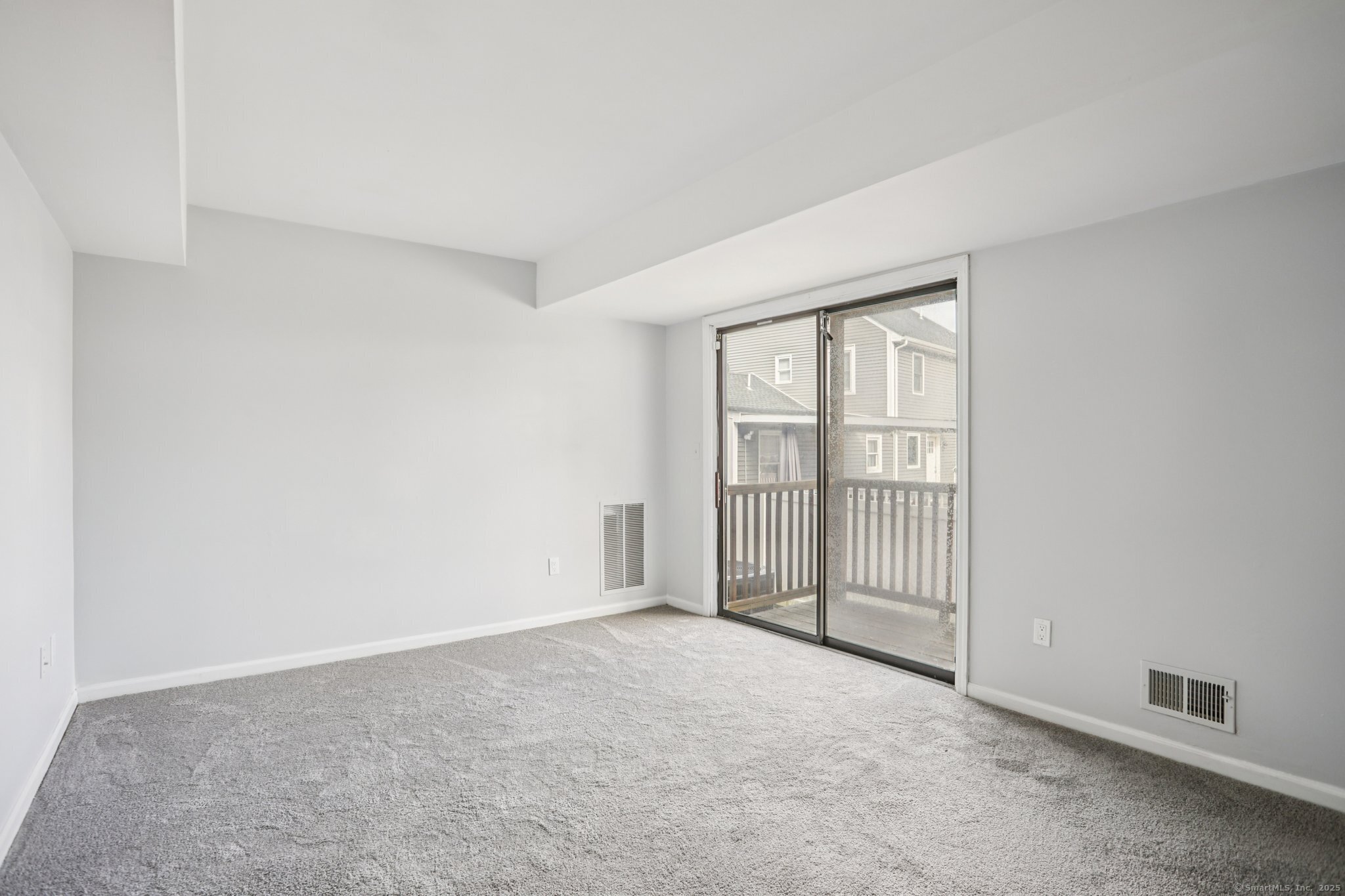 825 Hope Street APT 4