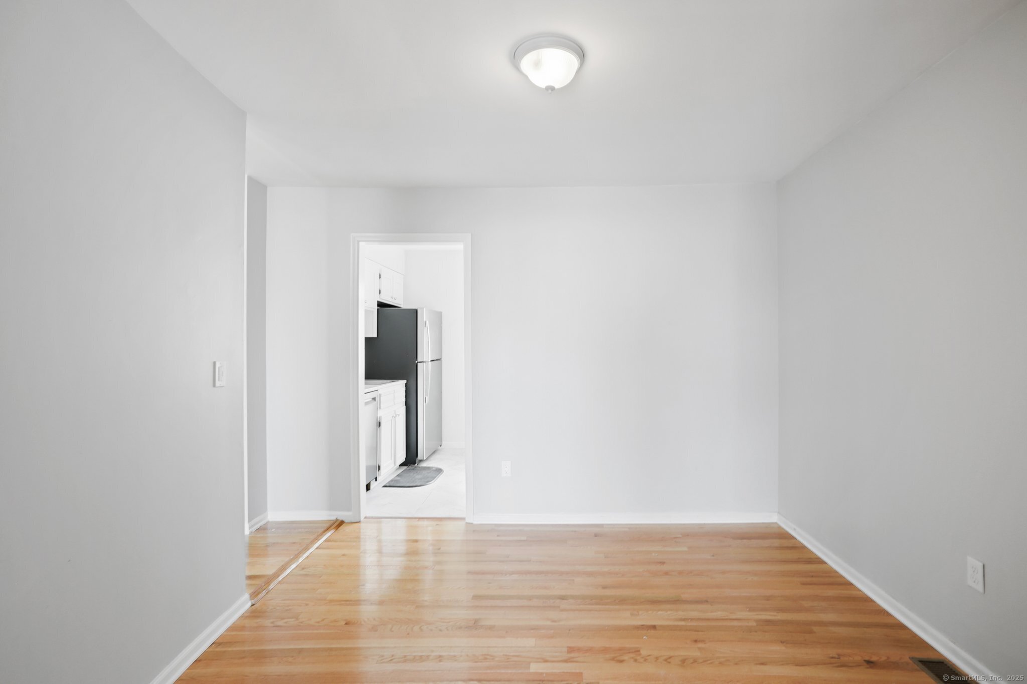 825 Hope Street APT 4