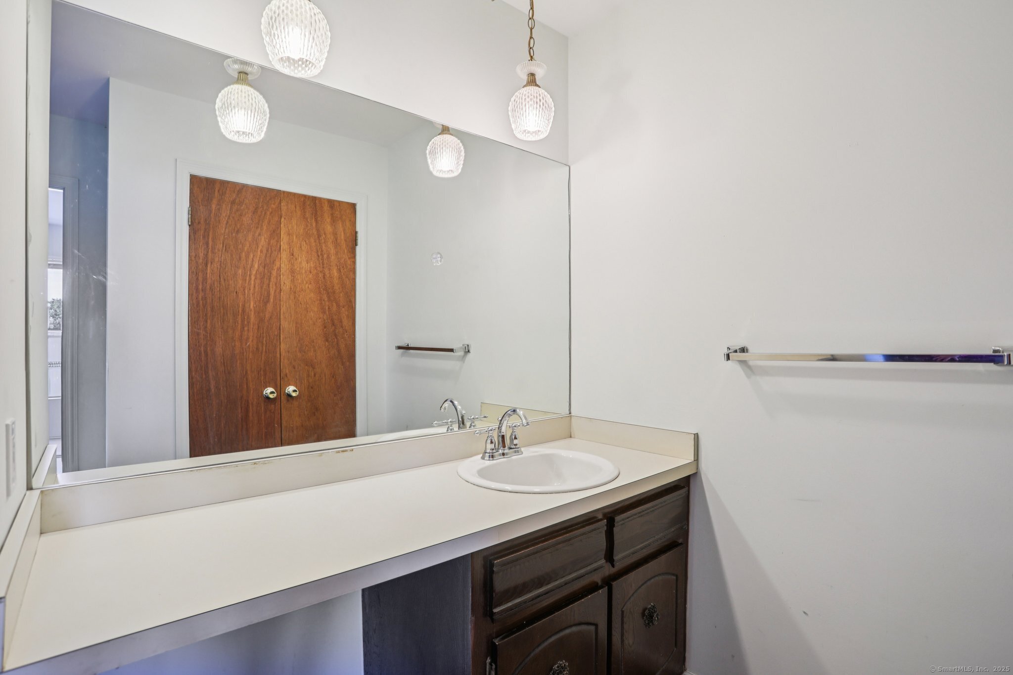 825 Hope Street APT 4