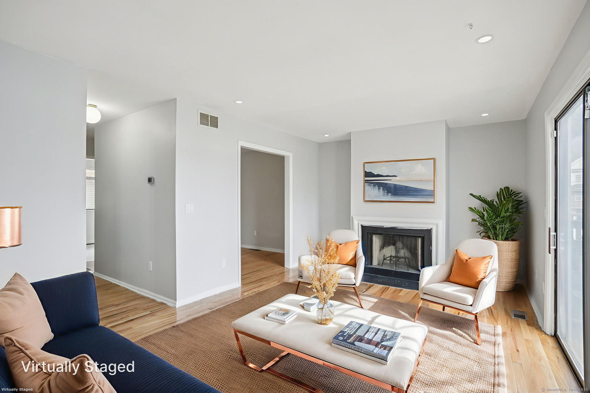 825 Hope Street APT 4