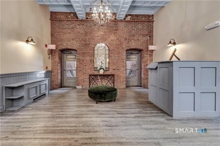 25 Grand Street APT 104