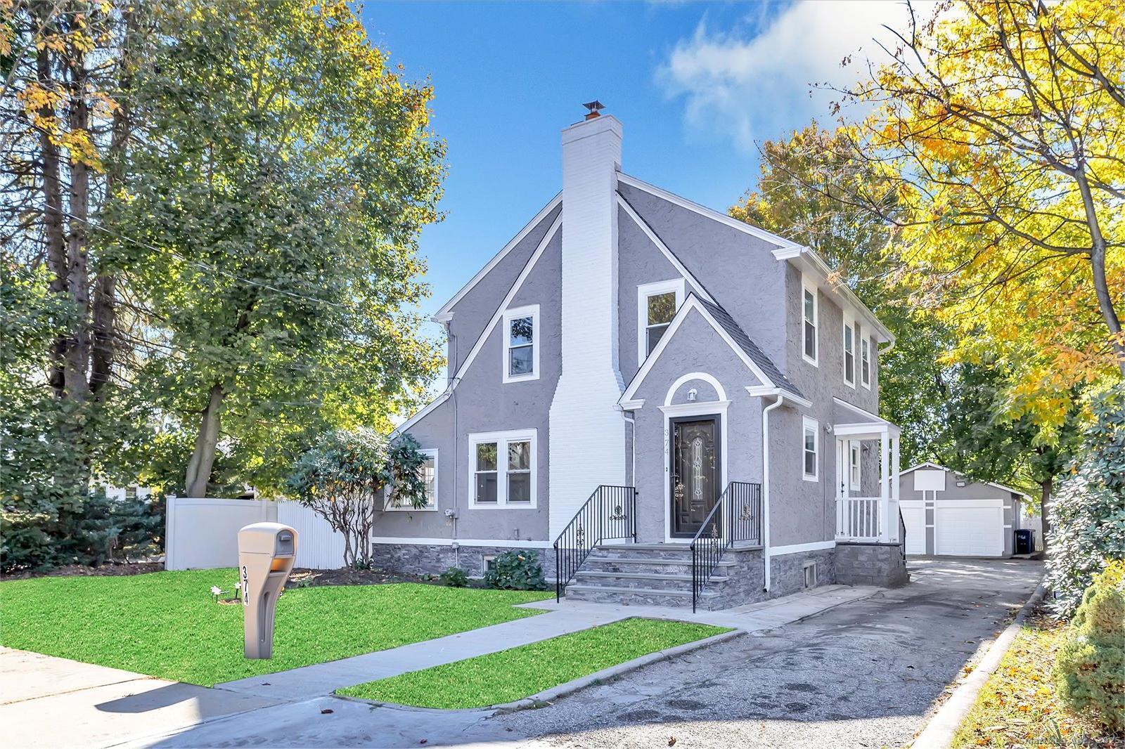 374 Mapledale Place
