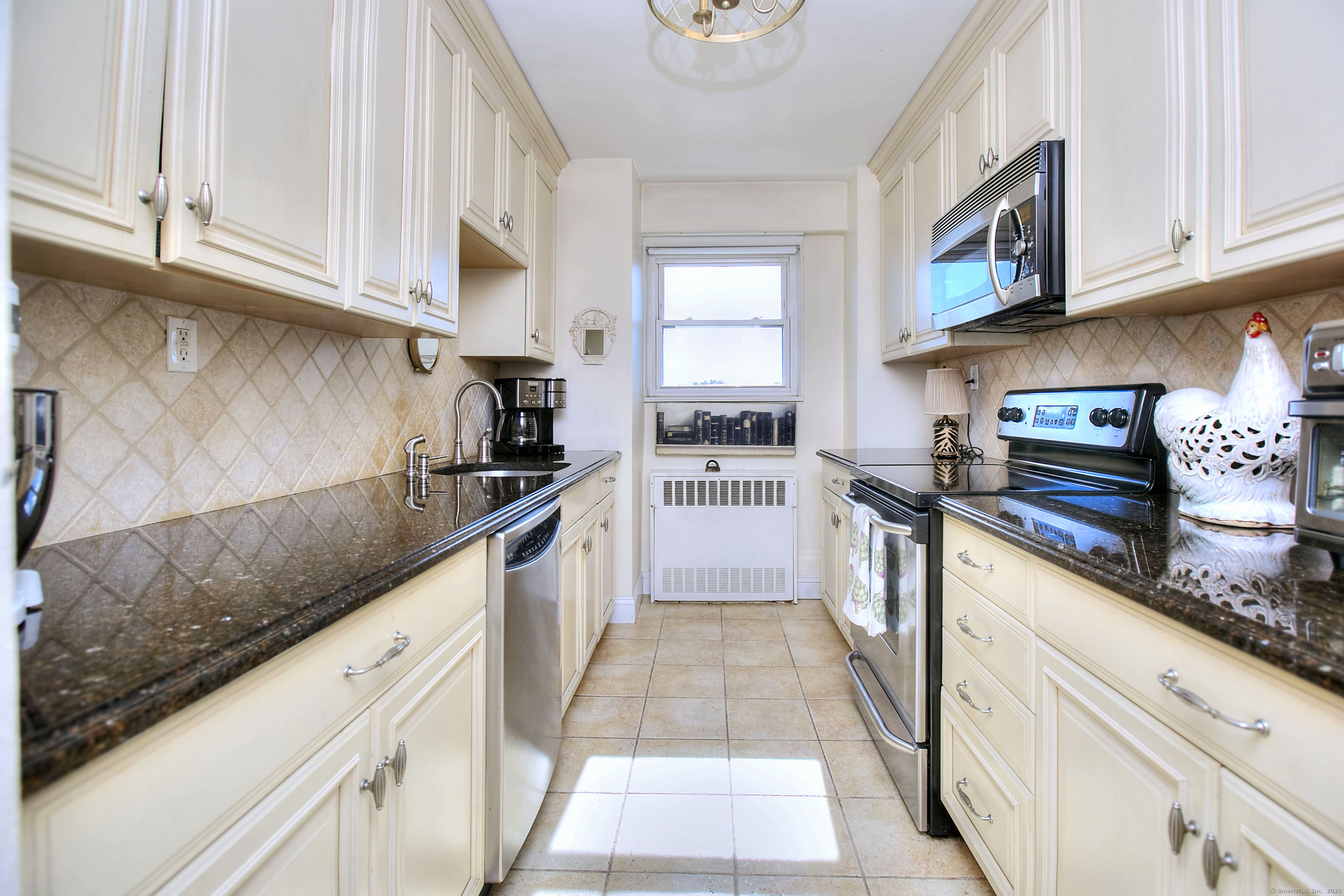 80 Cartright Street 8J