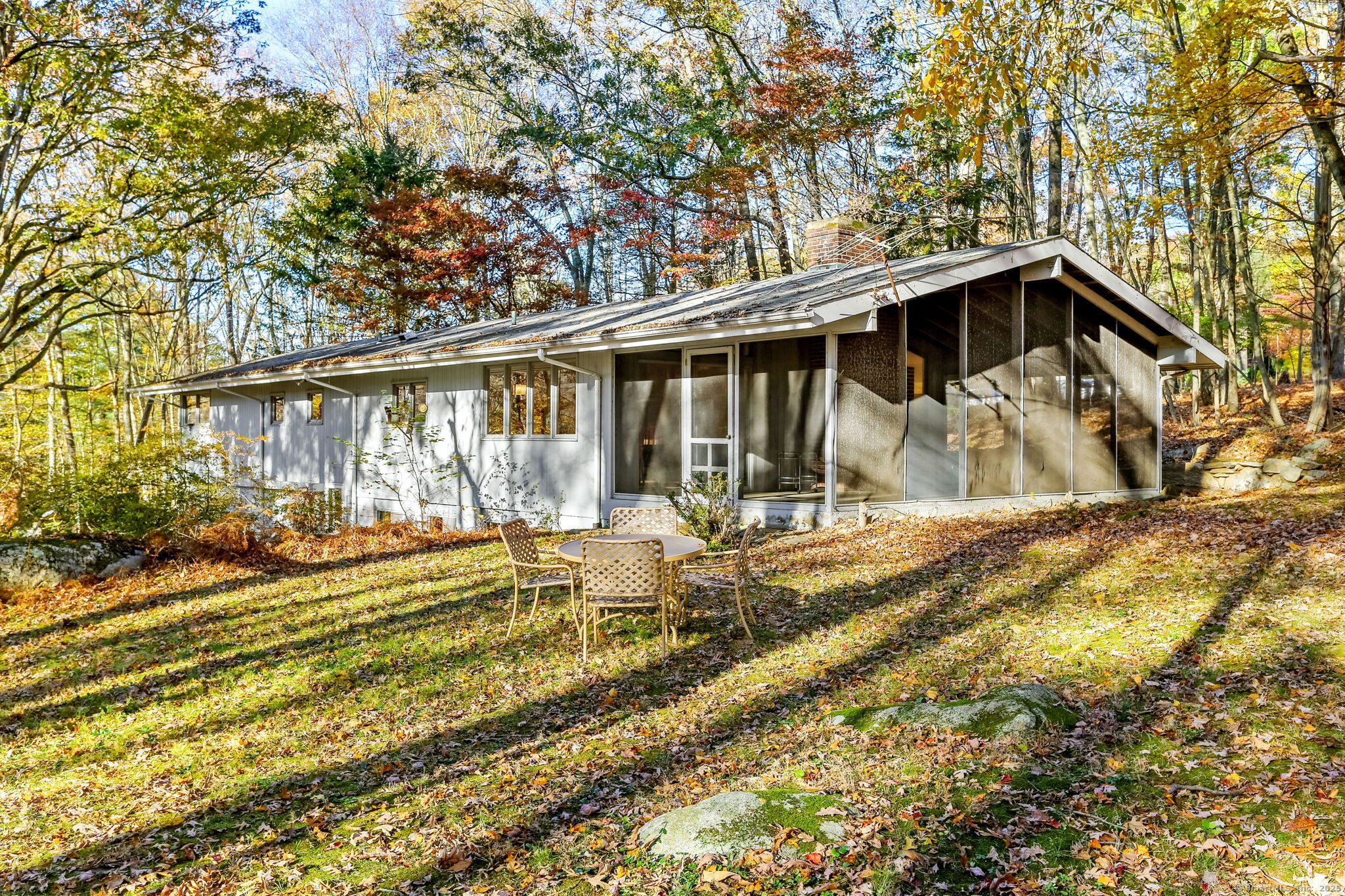 80 Gilbert Highway
