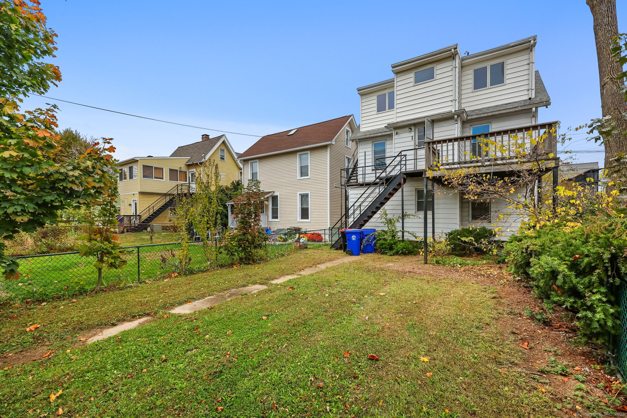 26 Rowan Street