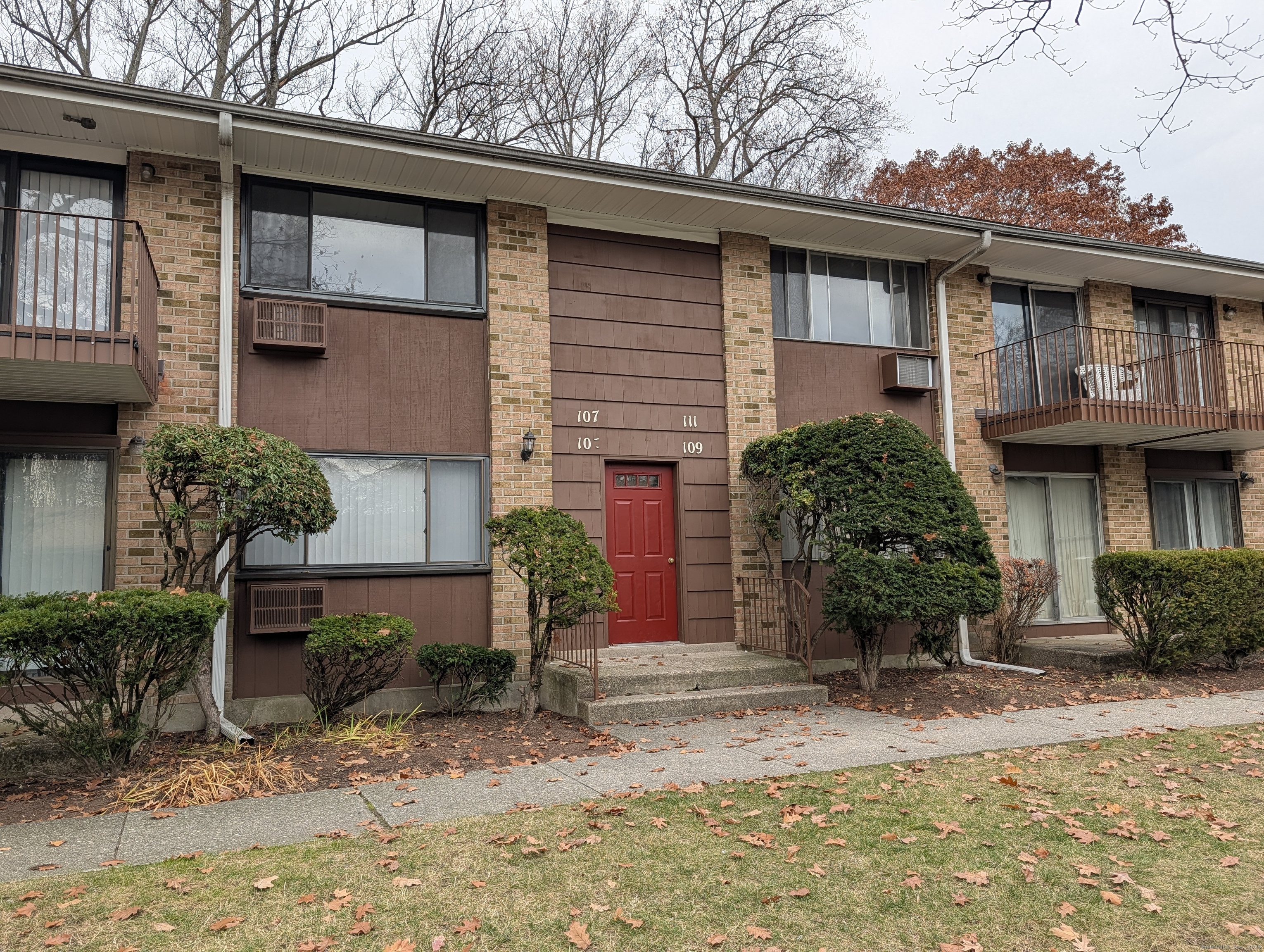 107 Kennedy Drive 107