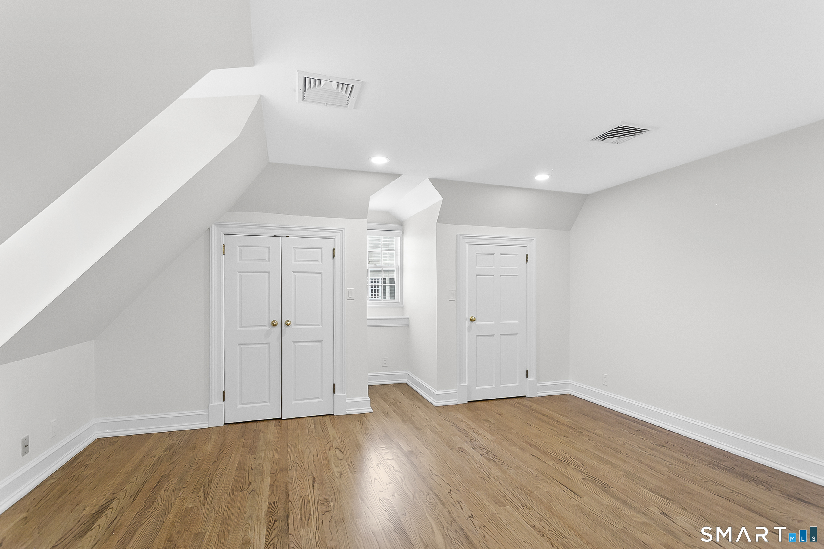 249 Main Street 1