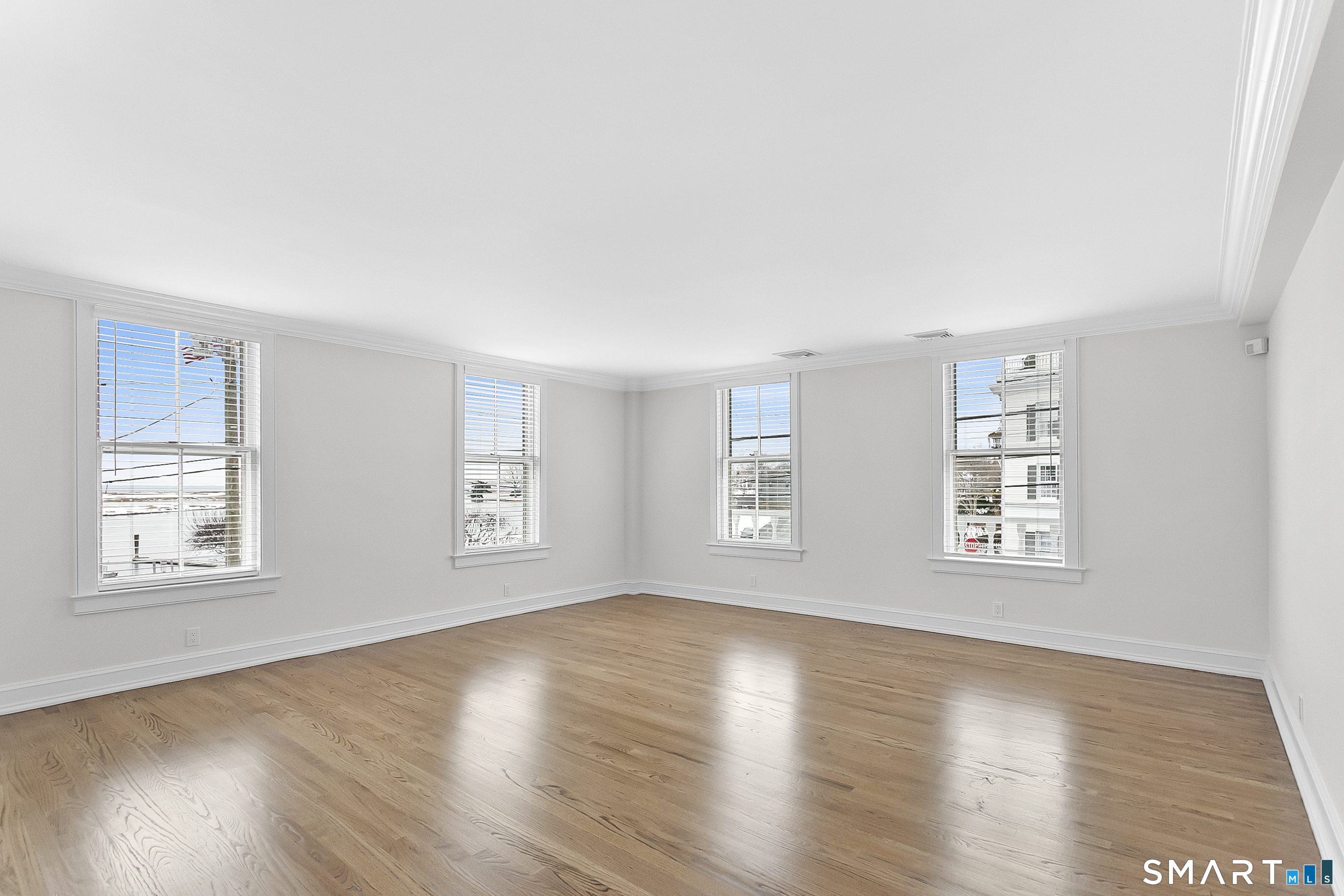 249 Main Street 1